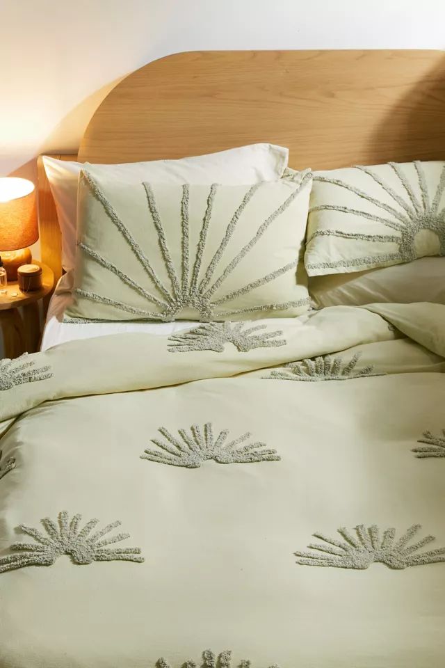 Sun Tufted Duvet Cover | Urban Outfitters (US and RoW)