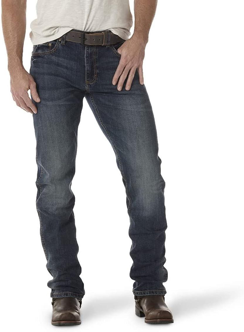 Wrangler Men's Retro Slim Fit Straight Leg Jean | Amazon (US)