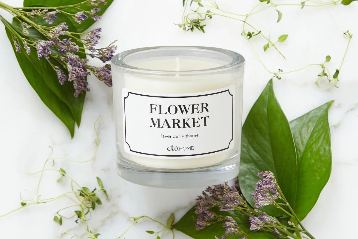 Hand-poured French Candle, Flower Market scent, Lavender and Thyme | etúHOME