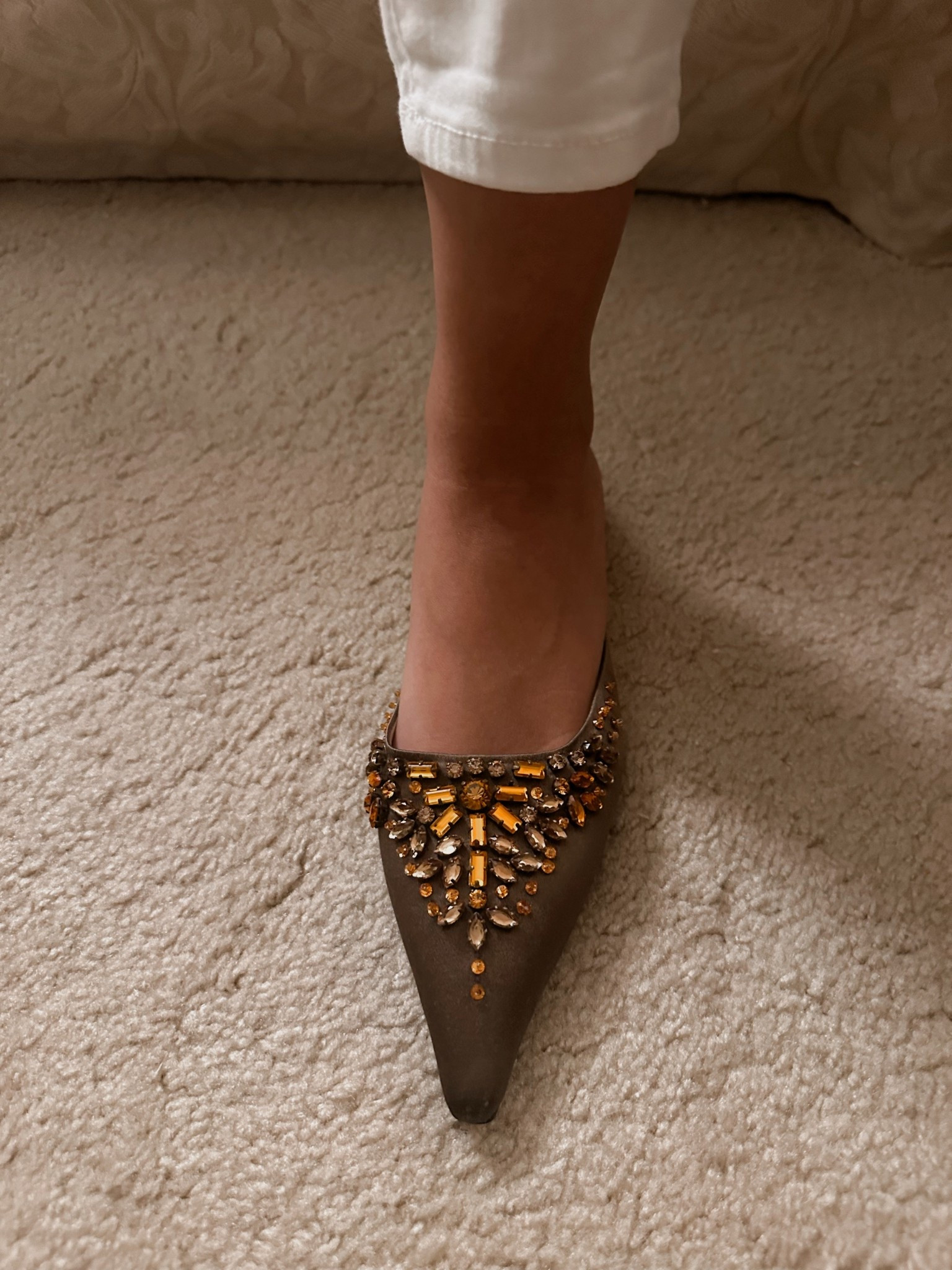 #Prada 

#LTKSeasonal #LTKStyleTip