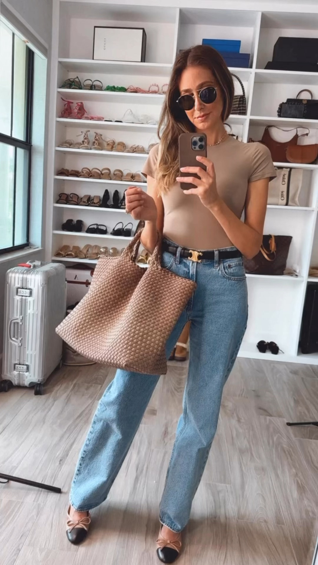 Great work outfit idea!
Straight jeans and soft and comfortable bodysuit 




#LTKStyleTip #LTKSeasonal #LTKU