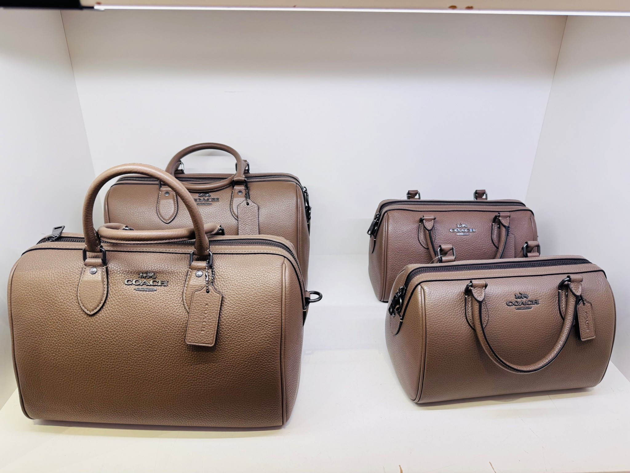 The Rowan comes in 3 different sizes and multiple colors. This dark stone color is calling 📞 my name 

#LTKbag