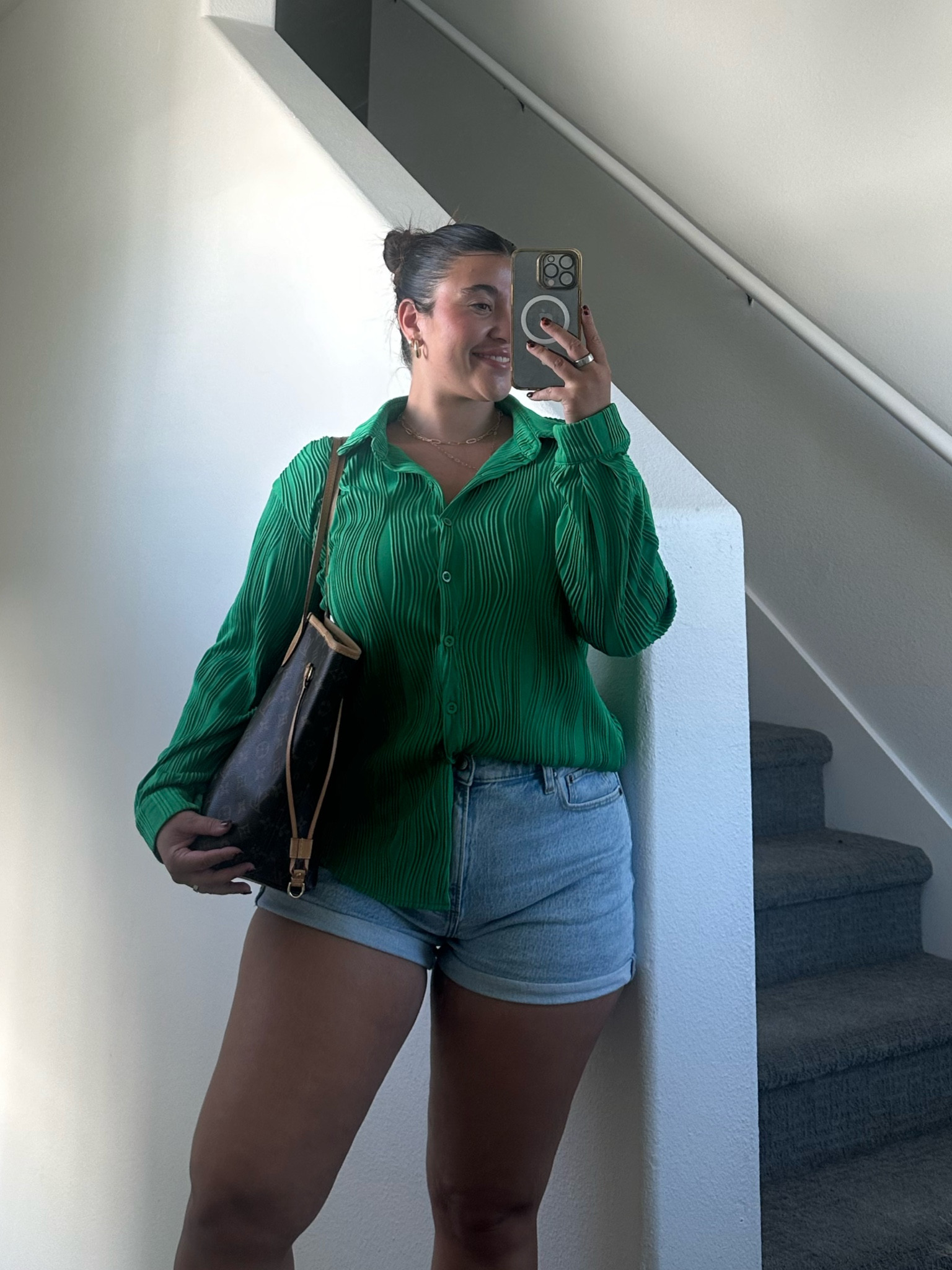 I’m obsessed with green lately 💚 

#ootd 

#LTKSeasonal #LTKFallSale #LTKMidsize