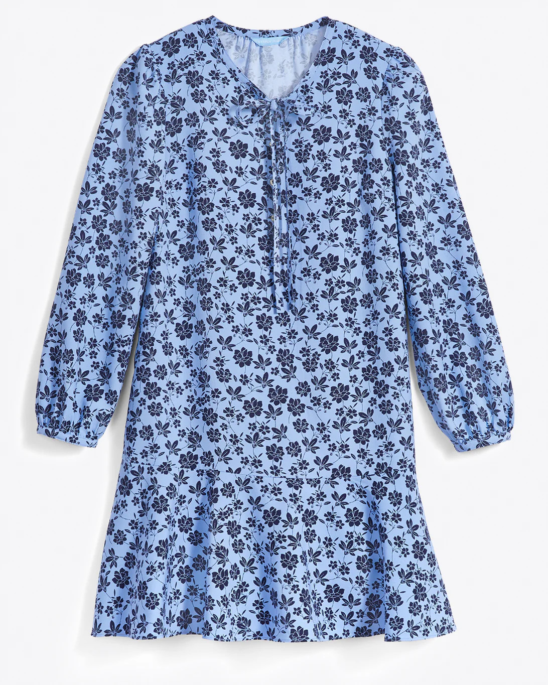 Rosanne Shift Dress in Bluebell Magnolia | Draper James (US)