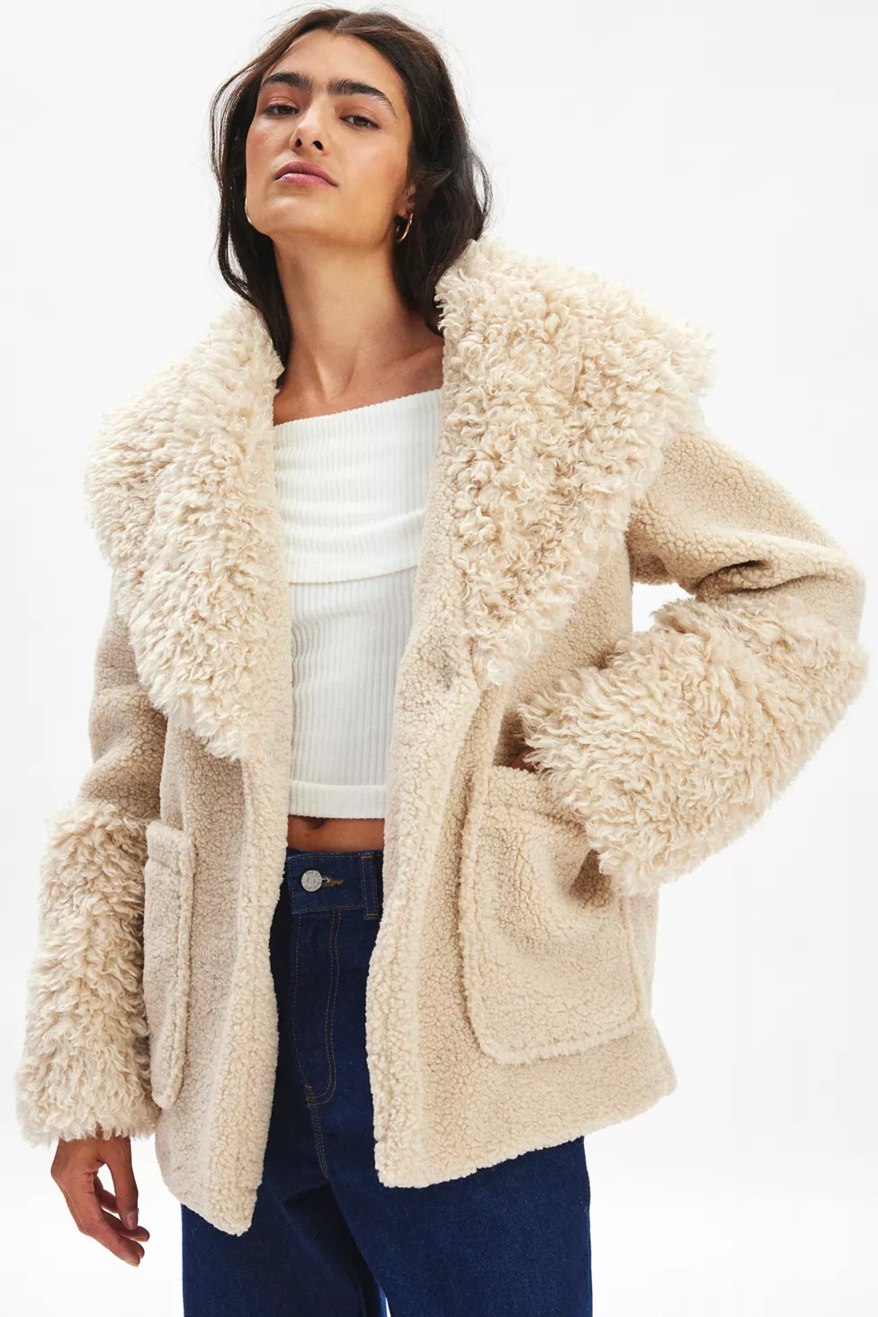 Kimchi Blue Amelia Faux Fur Trimmed Fleece Coat | Urban Outfitters (US and RoW)