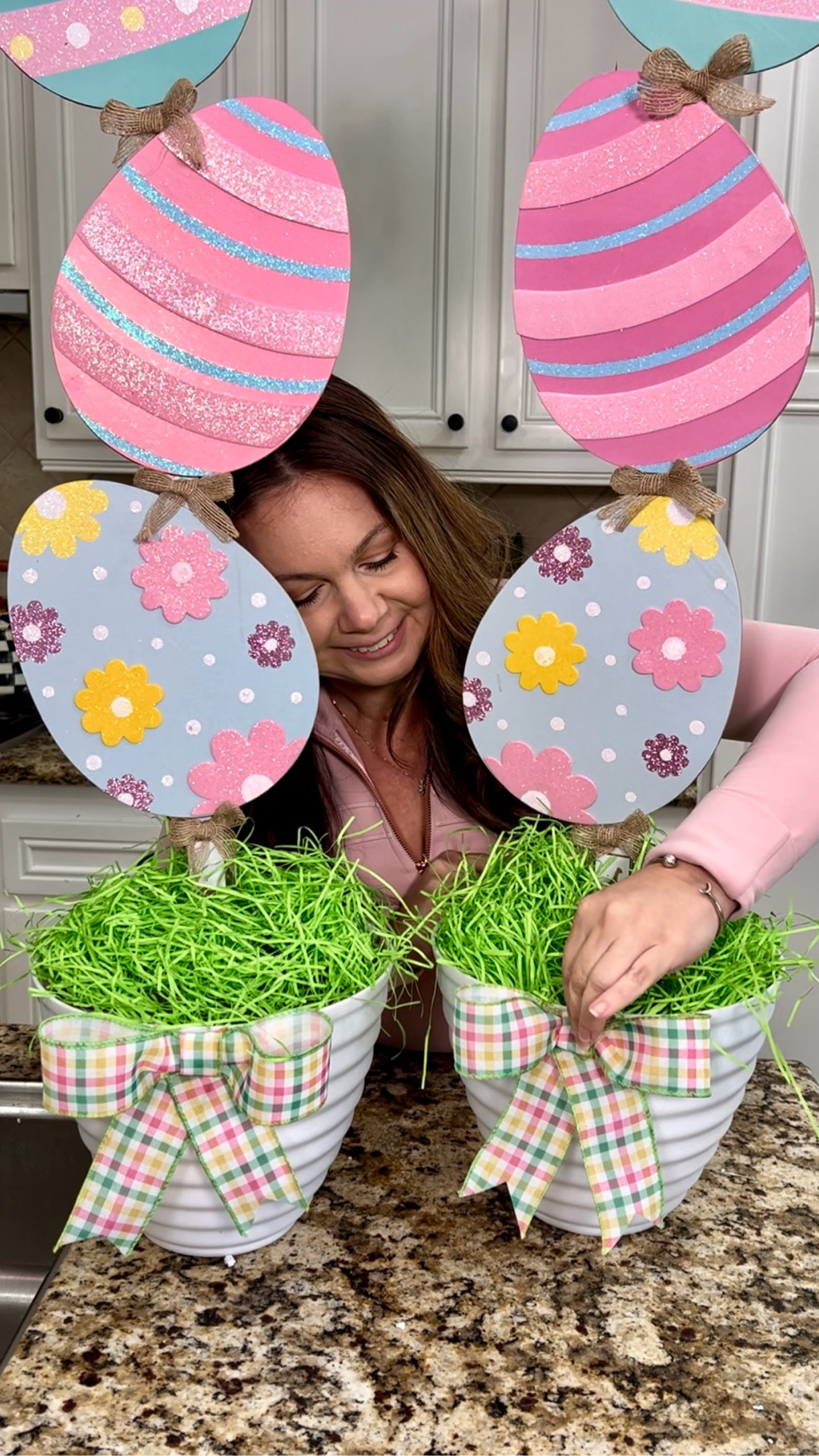 DIY Easter Topiary! Easter porch. Easter egg display  