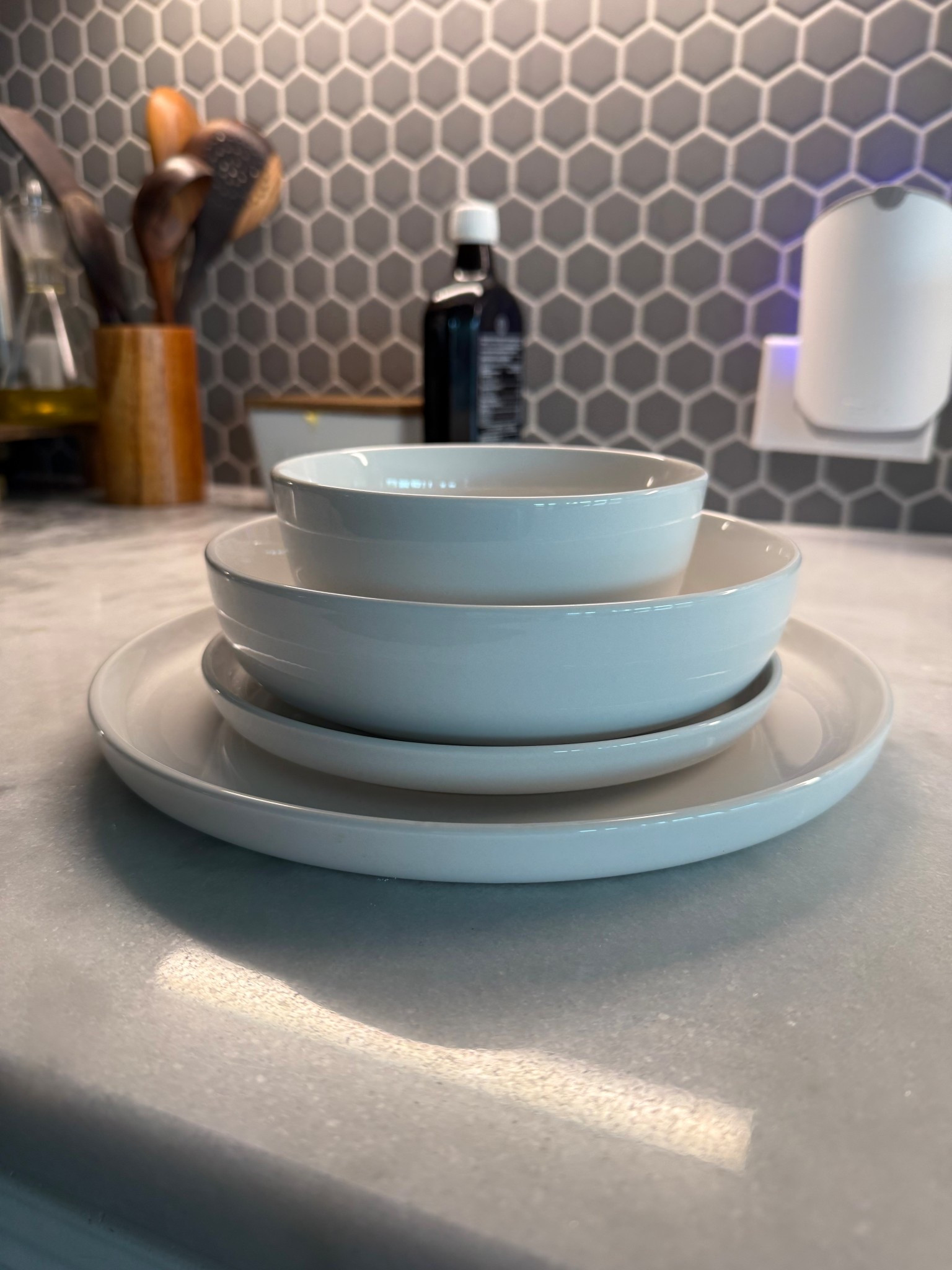 is it christmas because these are ready to be used ✨ after 10+ years i finally replaced our dishes & i absolutely love them! the bigger wider bowls are perfect for our beef, avocado, sweet potato, cottage cheese bowls & soup season! the plates are already paying off keeping my youngest’s food from sliding right off 🙌🏼