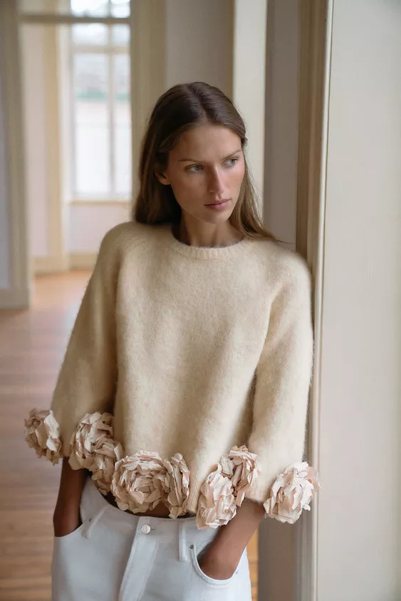 FLORAL TEXTURED COMBO KNIT JUMPER | Zara US