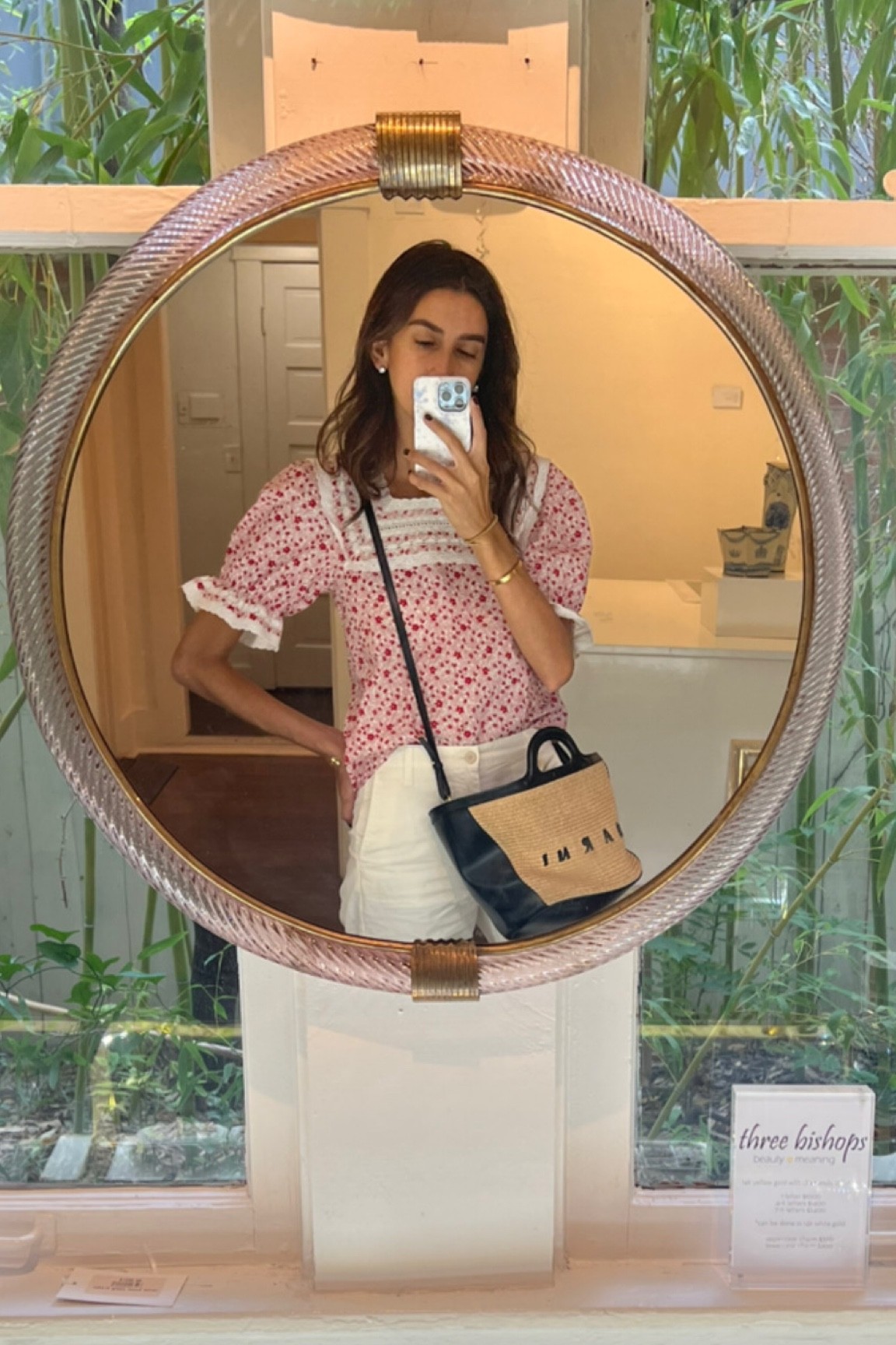 day look with white pants top and everyday bag

#LTKitbag #LTKstyletip #LTKfit