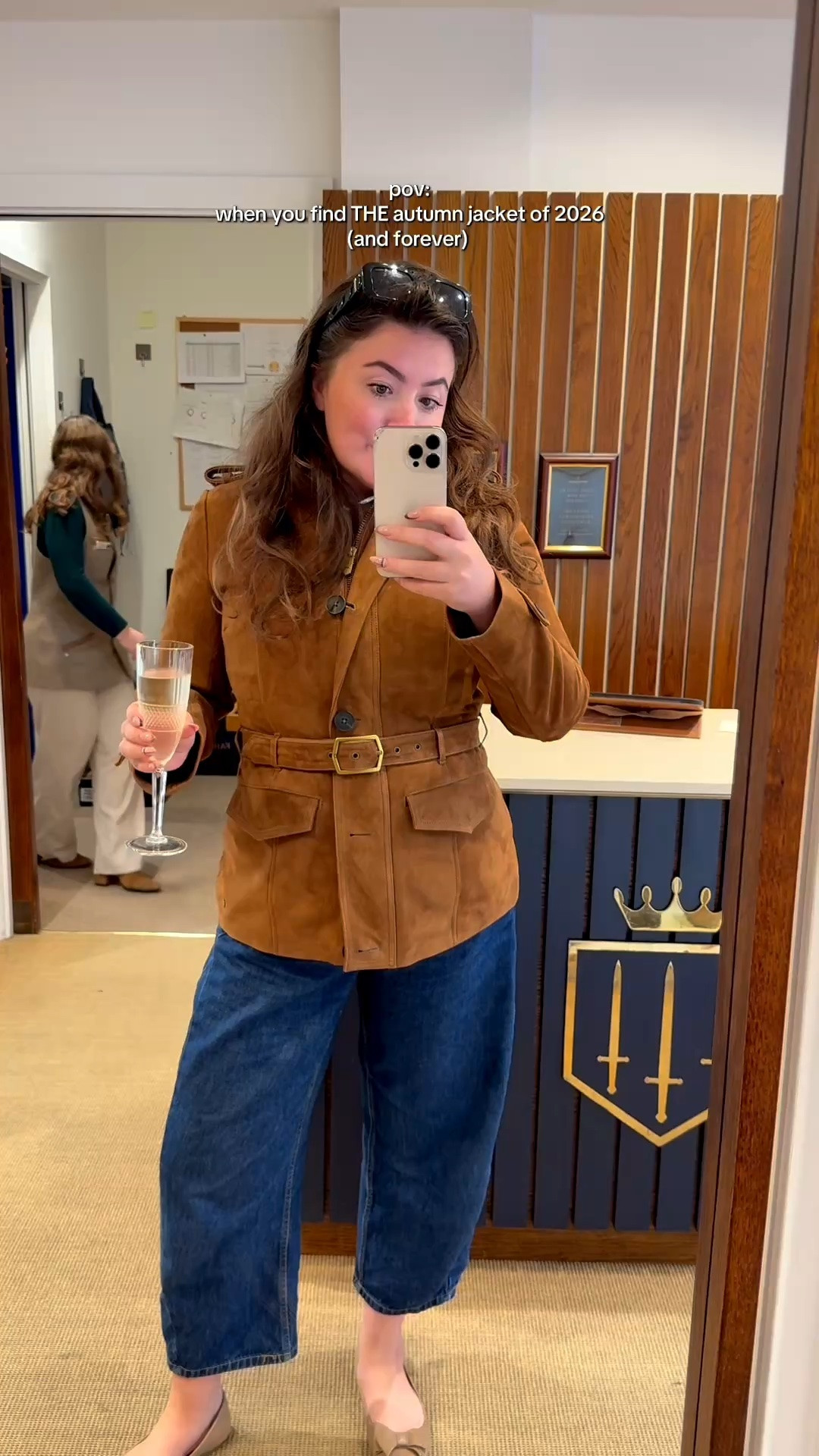 The perfect autumn jacket 🍂 This suede Fairfax & Favor jacket is such a timeless investment piece — effortlessly elegant, beautifully made and perfect for achieving that classic old-money look. Styled with denim for an easy, elevated midsize autumn outfit 🤎

#LTKStyle #LTKUK #MidsizeStyle #MidsizeFashion #OldMoneyStyle #AutumnStyle #AutumnOutfit #FairfaxAndFavor #SuedeJacket #TimelessStyle #QuietLuxury #CountryStyle

#LTKautumn #LTKuk #LTKluxury