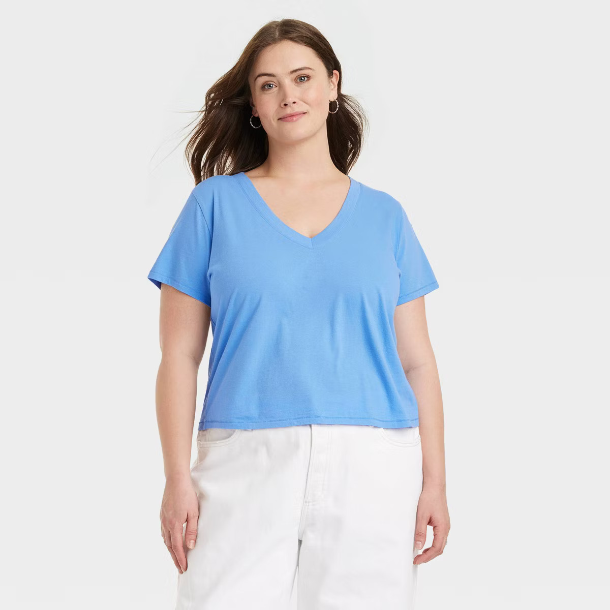 Women's Shrunken Short Sleeve V-Neck T-Shirt - Universal Thread™ | Target