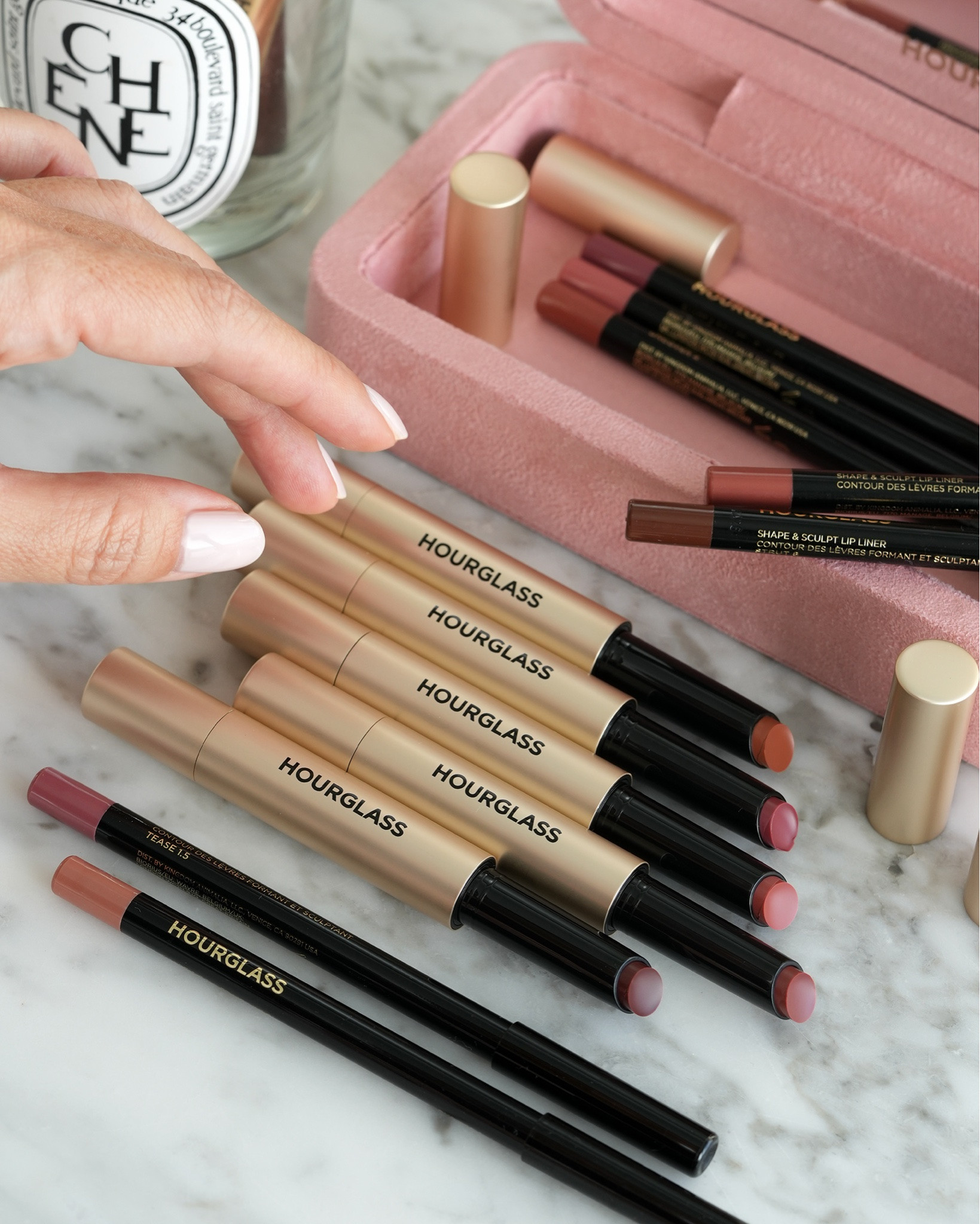 Hourglass Phantom Blur Lip Balm swatches

#LTKBeauty