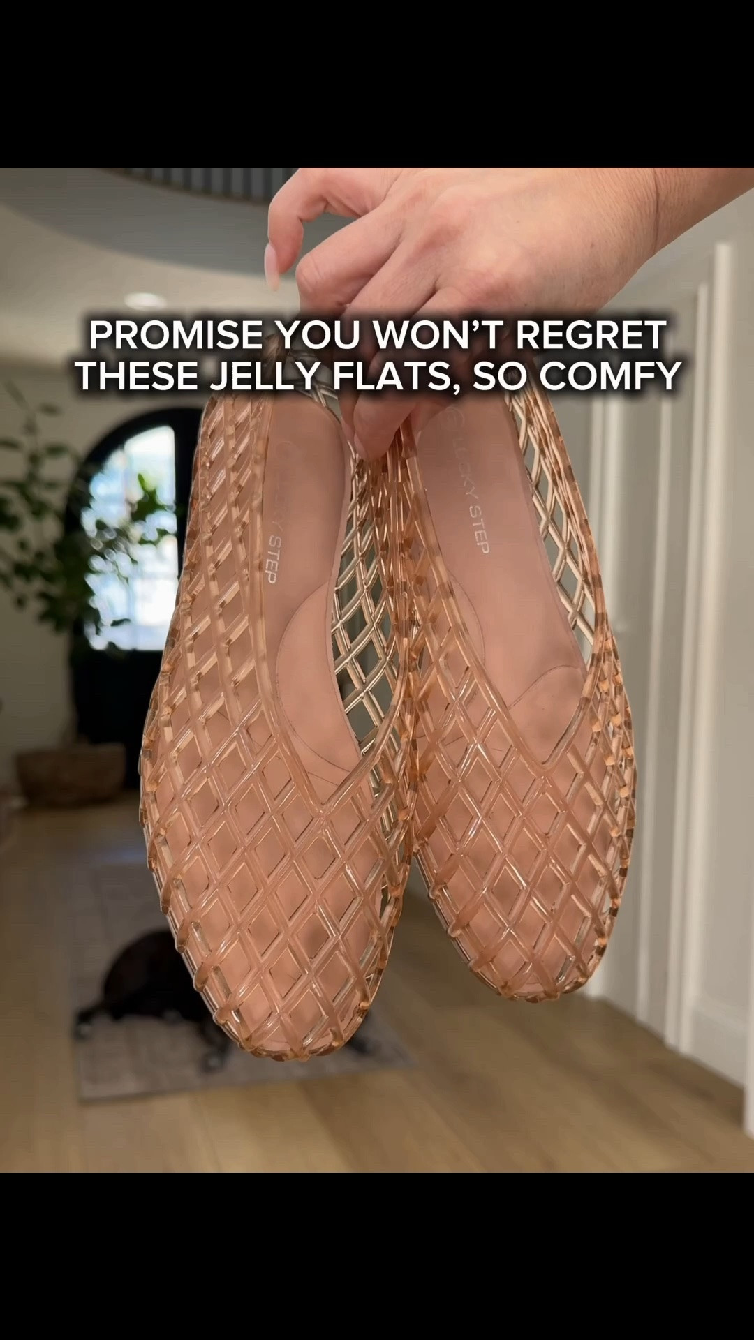 These jelly flats are SO COMFORTABLE SIZE DOWN!

#LTKWorkwear #LTKTravel #LTKdayinmylife