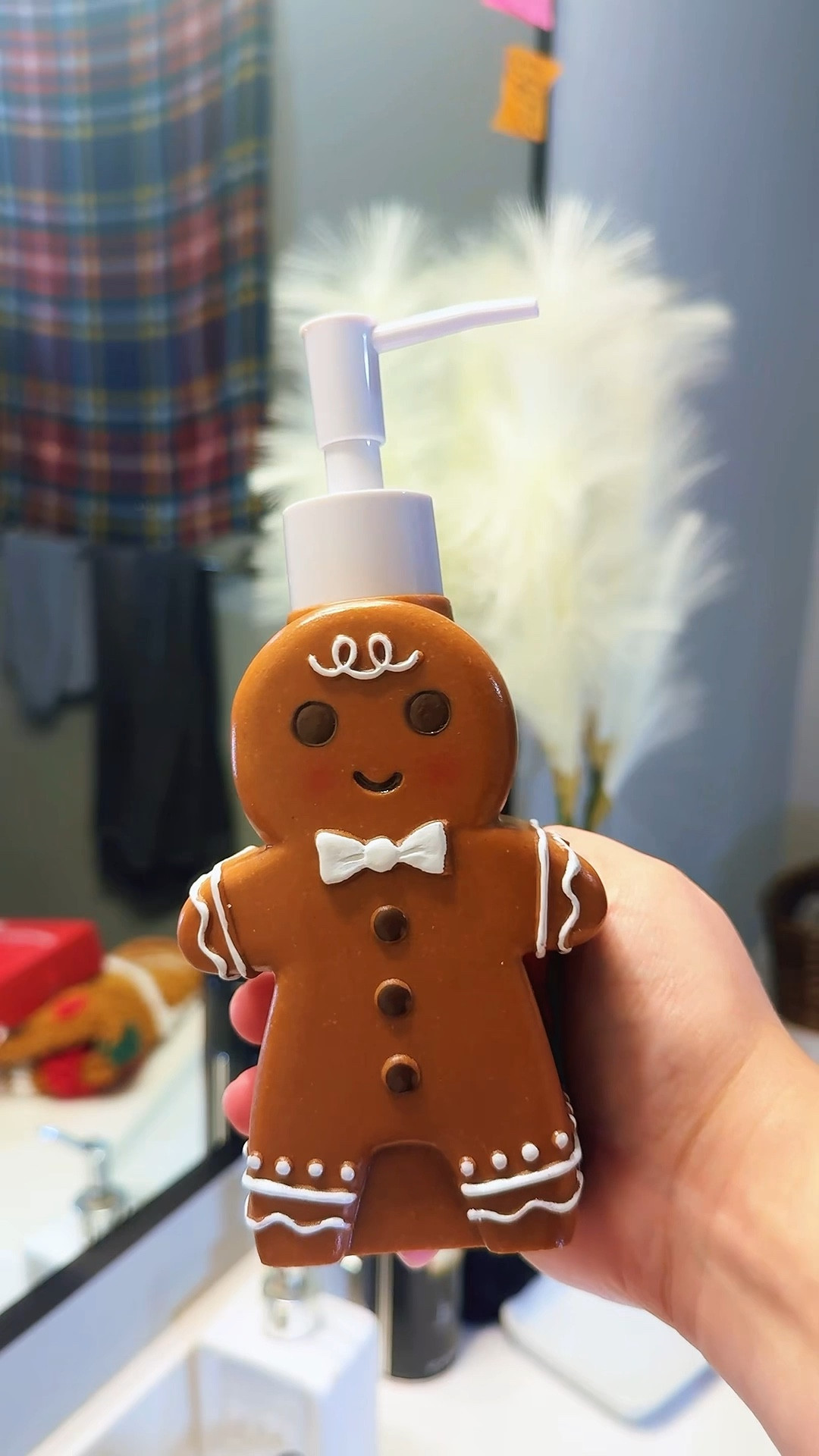 My Bathroom Christmas Decor Finds 🎄🤍
Cozy, festive, and full of charm. Little touches that make your bathroom feel like a holiday retreat ✨

Hi, I’m JazzyMarieTV 💕 I love sharing my favorite finds and all things beauty, lifestyle, cleaning, funny moments, and whatever I’m feeling that day. I’d love to have you here—follow me and say hi! ✨

bathroom Christmas decor, holiday home finds, Christmas decor ideas, festive bathroom decor, cozy holiday vibes, home essentials, Christmas aesthetic, bathroom styling, decor inspo, seasonal home finds, Christmas bathroom setup, holiday decor must haves, cozy home finds, LTK home, home decor finds


#LTKHoliday #LTKHome #LTKFindsUnder50