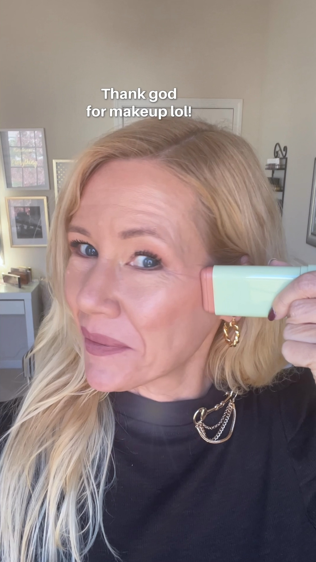 Am I the only one?!? 

#LTKBeauty #LTKmorningroutine #LTKOver40