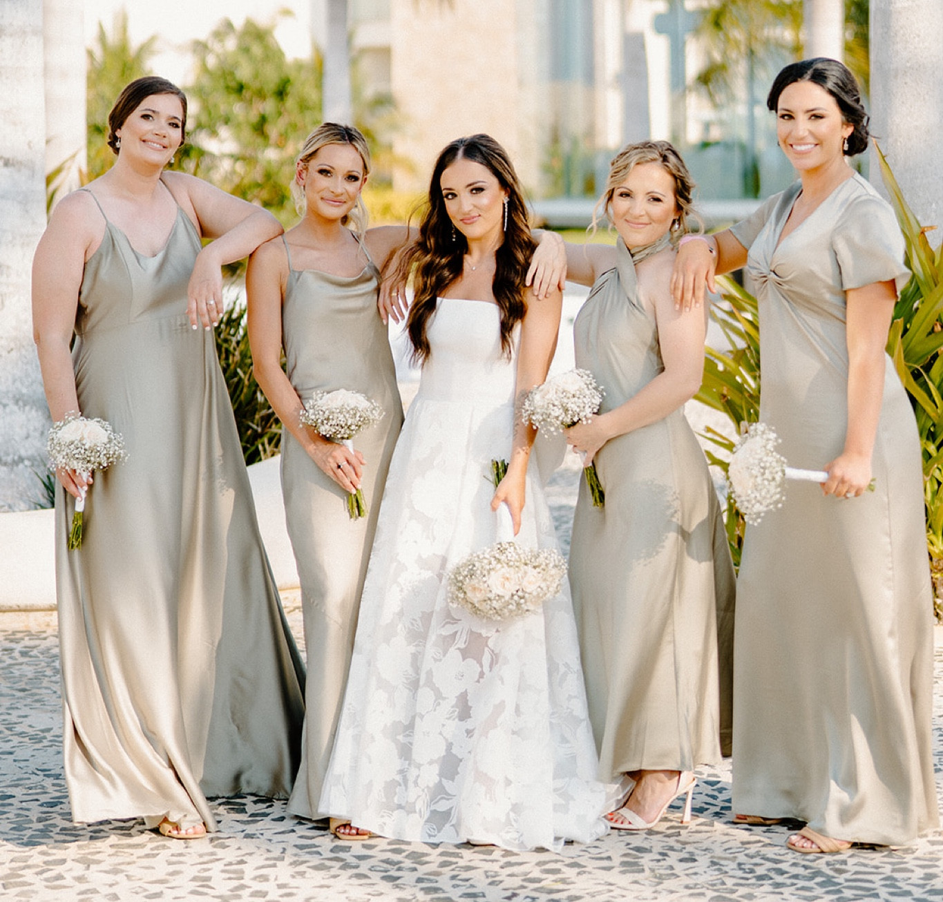 Show me your mumu bridesmaid dresses

#LTKwedding