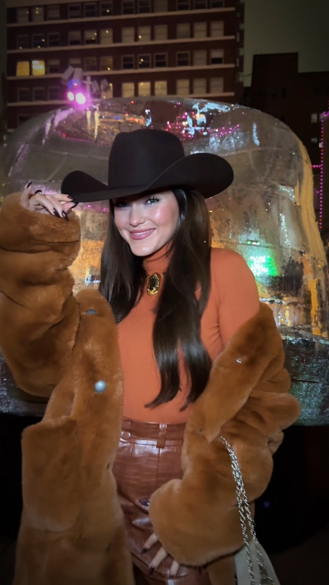 Christmas Eve outfit! 

Coat: Double D Ranch - mine is an older style but there is a similar in style that brown called “Land Route"
Purse: Love Leathers 
Hat: War Bonnet 

#christmasoutfit #westernfashion

#LTKSaleAlert #LTKHoliday #LTKSeasonal