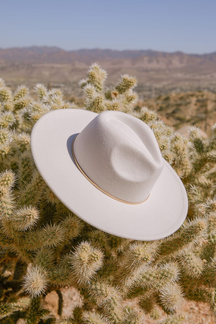 Room to Roam-ance Ivory Fedora Hat | Lulus (US)