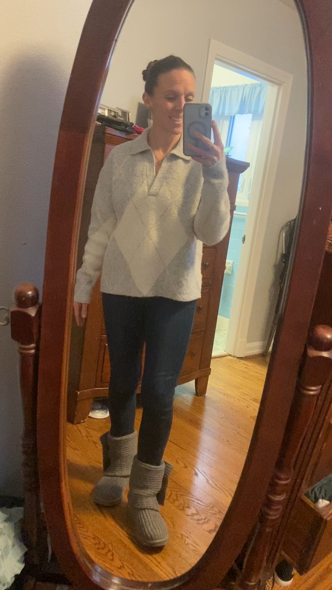It was so cold today, I needed this cozy sweater. It’s on sale, sizes might be limited online, but I have still seen it in stores, too. I love these jean, they have just a bit of stretch and are really comfortable. 


#jeans #skinnyjeans #sweater #collaredsweater #target #salefinds #under20 #winteroutfit #polosweater 
#gap #gapjeans #LTKU #LTKstorytime #LTKvlog 



#LTKSaleAlert #LTKOver40 #LTKSeasonal