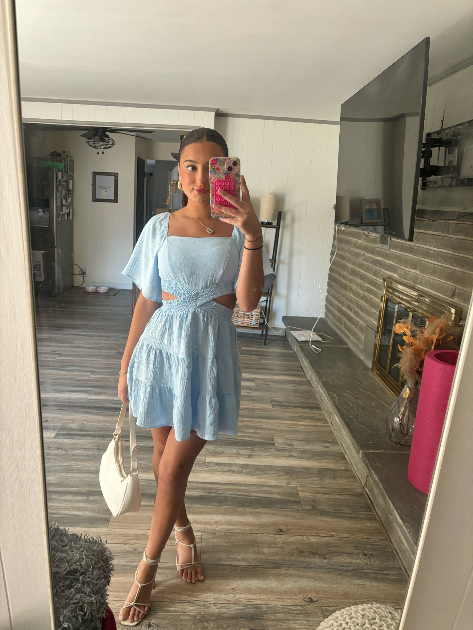 My new fav dress! Need this in every color 

#LTKFallSale #LTKSeasonal #LTKStyleTip