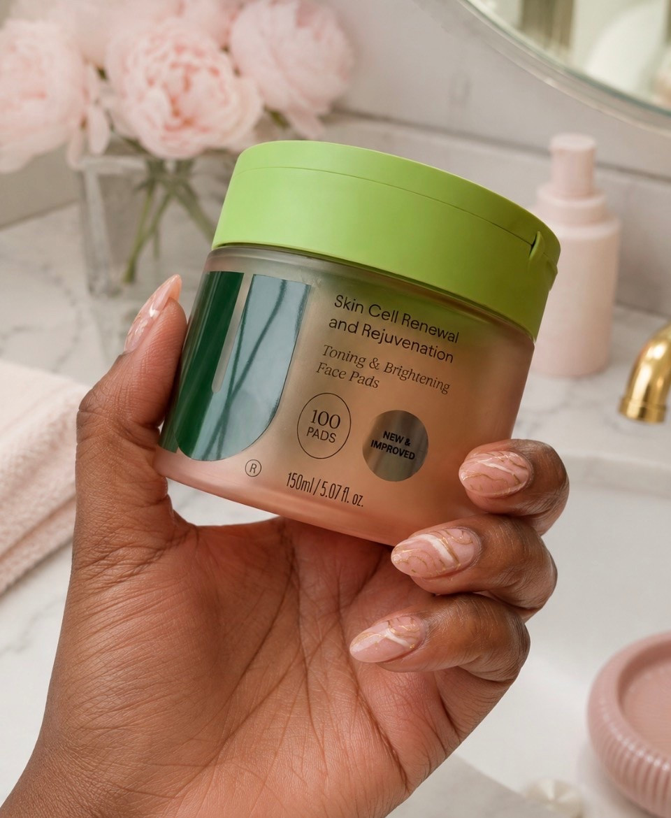 I’ve been reaching for these JiYu Skin Cell Renewal & Rejuvenation Face Pads whenever my skin is looking a little dull and needs a refresh. The pads are infused with ingredients like snail mucin, niacinamide, peptides, and centella, so they feel both exfoliating and hydrating at the same time. My skin always feels smoother, more refreshed, and glowy after using them. 💕
‼️ these are going fast on Amazon‼️
I love that they’re already pre-soaked, making them perfect for busy mornings when I want a quick skincare step without the extra fuss. The jar comes with 100 pads, so it lasts a while, and the packaging looks so pretty sitting on my bathroom counter.

If you’re looking for a toner pad that helps support brighter-looking, more radiant skin while keeping things simple, these are definitely worth adding to your routine. ✨🤍🌸

#Amazon

#LTKBeauty
