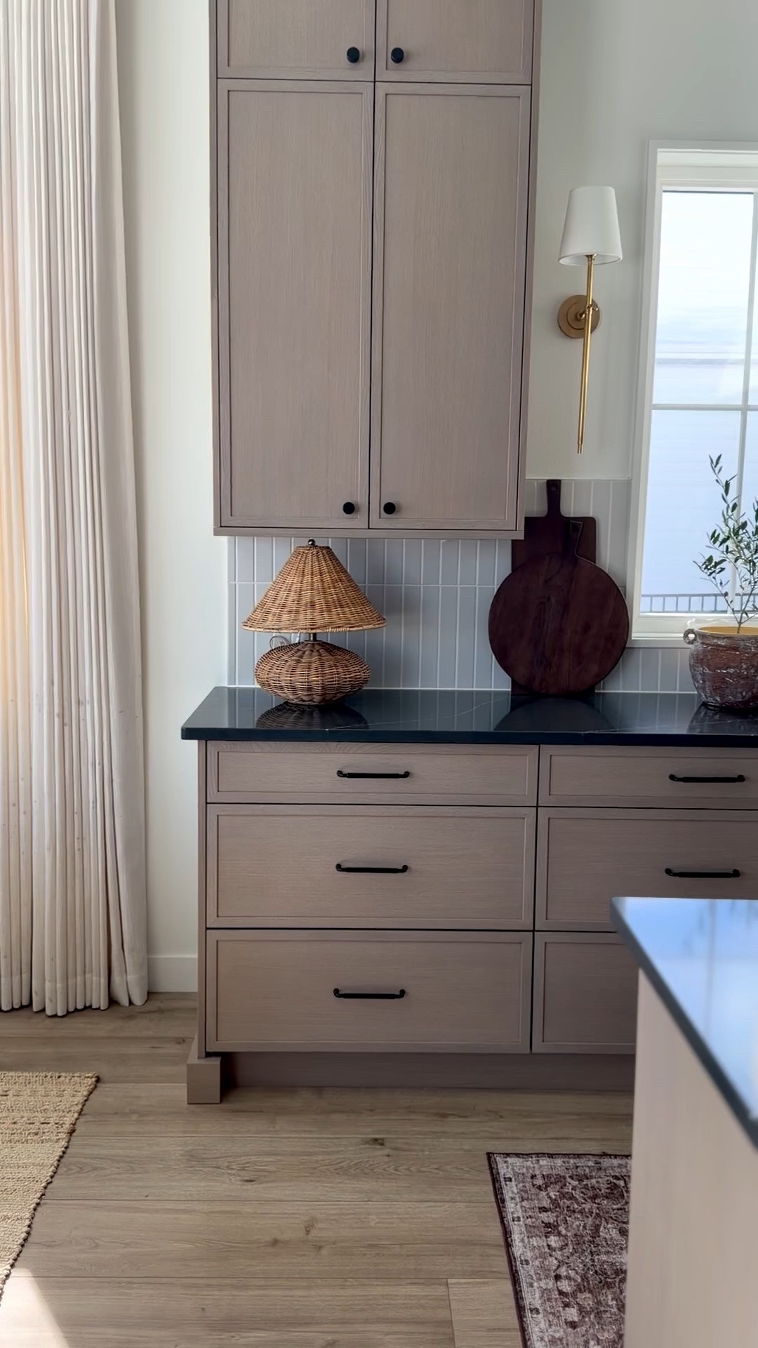 Lamp 🤝 kitchen 

#LTKHome