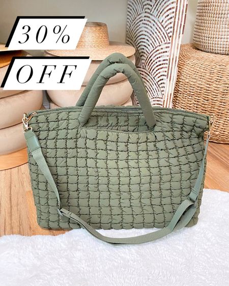 Now 30% off!! 🩷 New Color in this best selling Weekend Traveler under $50! 👏🏻

Travel, Target, Weekend Bag

#LTKitbag #LTKsalealert #LTKtravel
