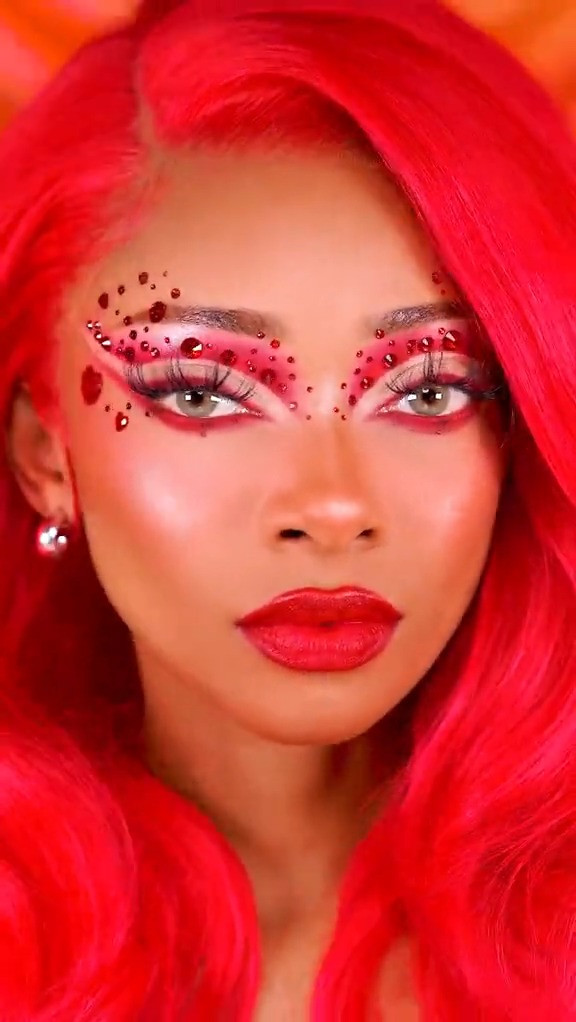 Uploading my Valentines makeup inspired look a few days late because we actually celebrated and enjoyed for once 🍷❤️ How do you all feel about the final look? I’m utterly obsessed with anything red at the moment 💋🍓

#makeup #valentines #letsdomymakeup

//  Beauty, Beauty Trends, Makeup, Makeup Routine, Primer, Face Primer, Makeup Primer, Powder, Eyeshadow, Eyeshadow Palette, Setting Spray, Lipstick, Lip Tint, Lip Balm, Tinted Lip Balm 
 

#LTKFindsUnder100 #LTKMostLoved #LTKBeauty