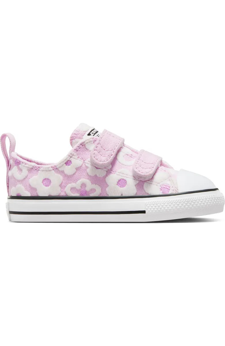 Kids' Chuck Taylor® All Star® 2V Sneaker | Nordstrom