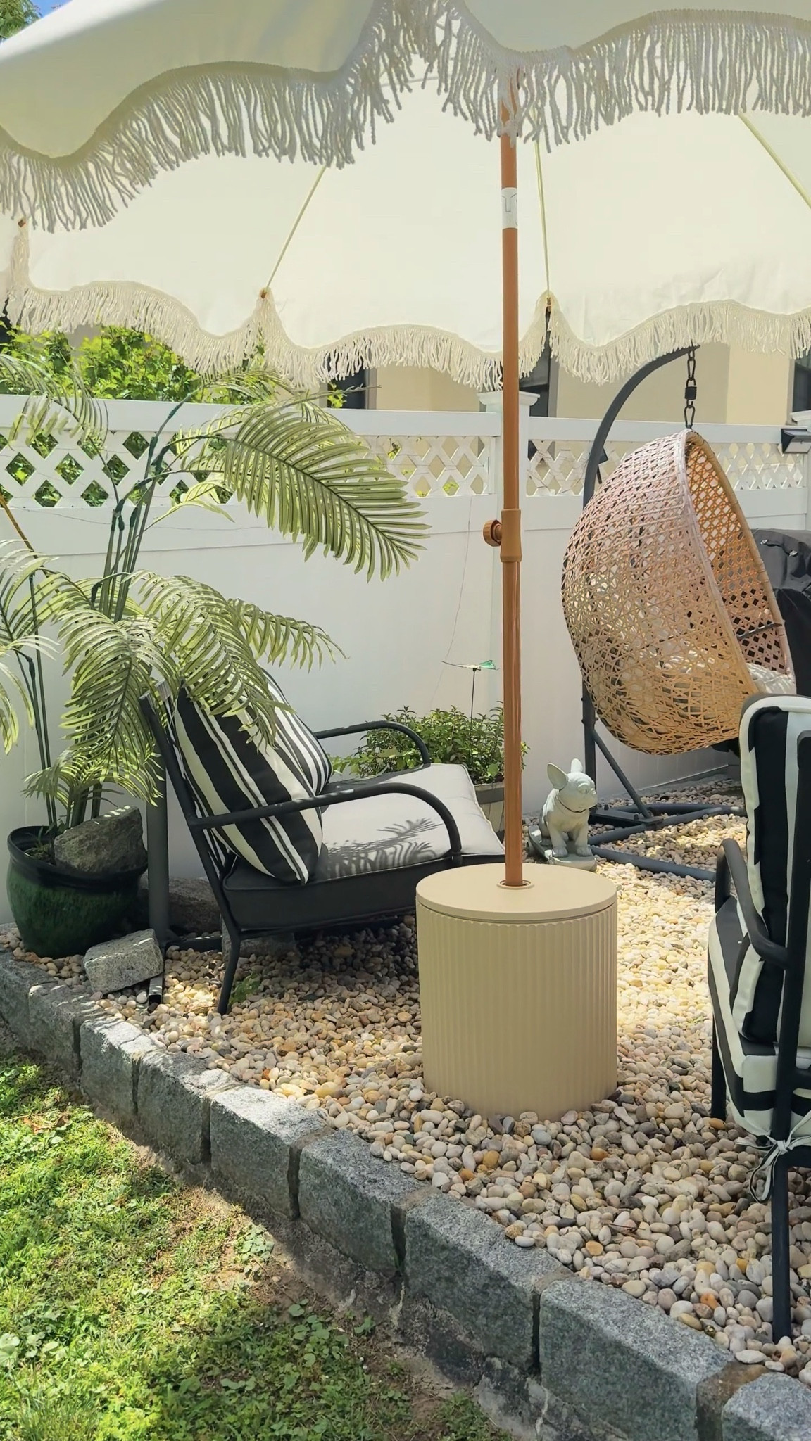 Completely unplugging when I’m in my backyard with my new outdoor patio side table with fringe umbrella to match from @wayfair ☀️🌴

And scored this complete look for less than $200 🙌🏼




#LTKSeasonal #LTKHome