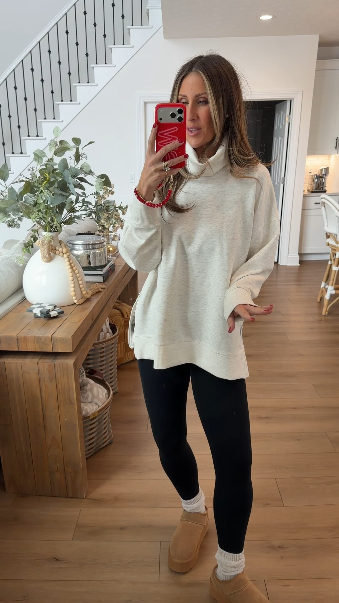 Size  medium athleisure pullover 

#LTKMidsize #LTKgrwm #LTKOver40