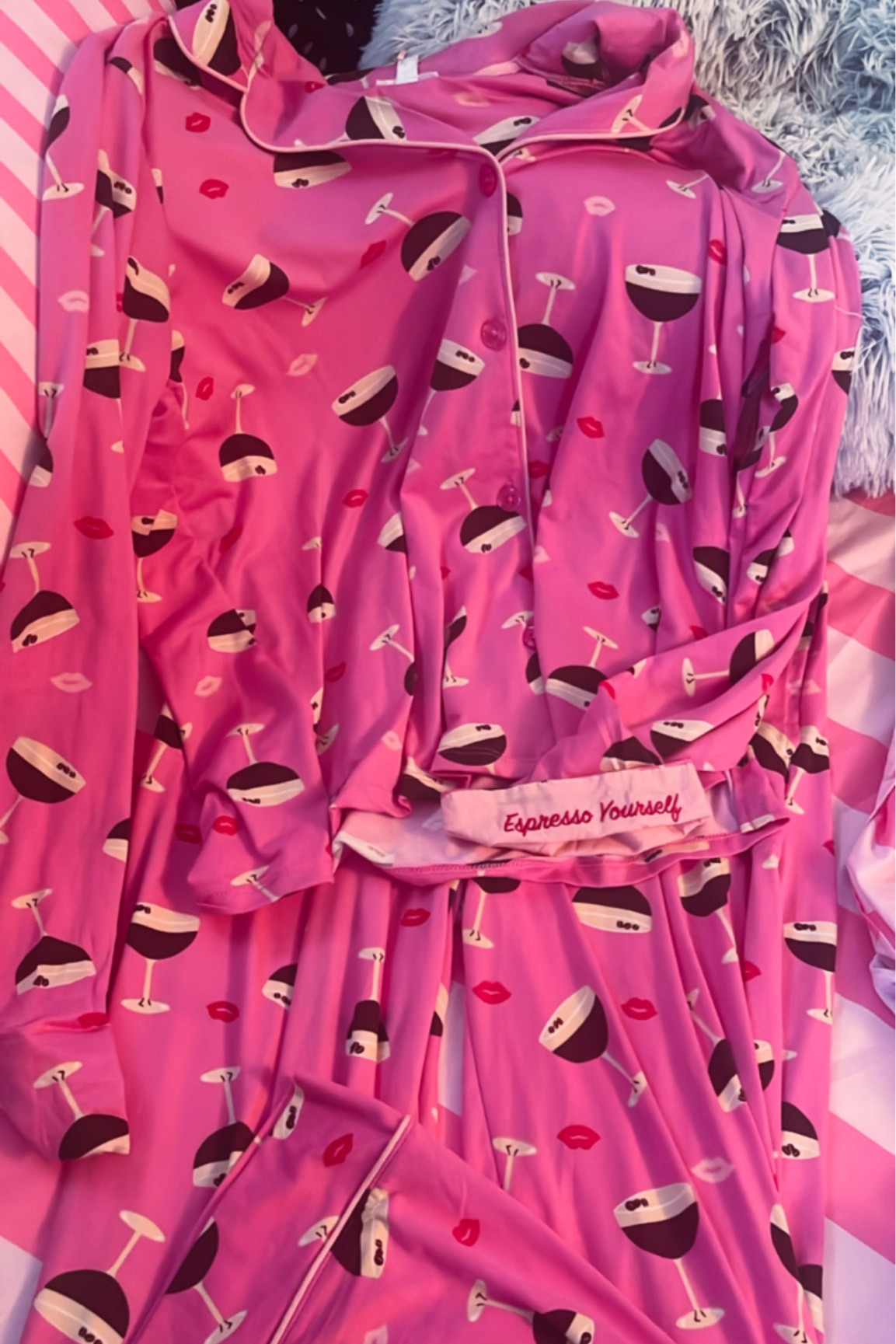 THE CUTEST PJS! Esp for vday season😫😍

#LTKfindsunder50 #LTKSeasonal #LTKsalealert