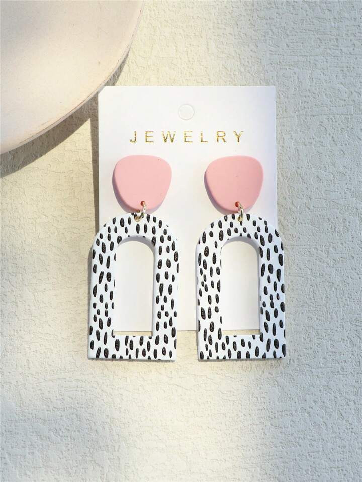1pair Women's Ins Design Vertical Polka Dot Printed Clay Texture Earrings, Large Hollow Pink Acry... | SHEIN