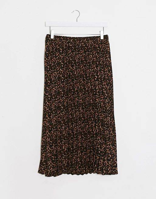 Simply Be pleated midi skirt in leopard print | ASOS US