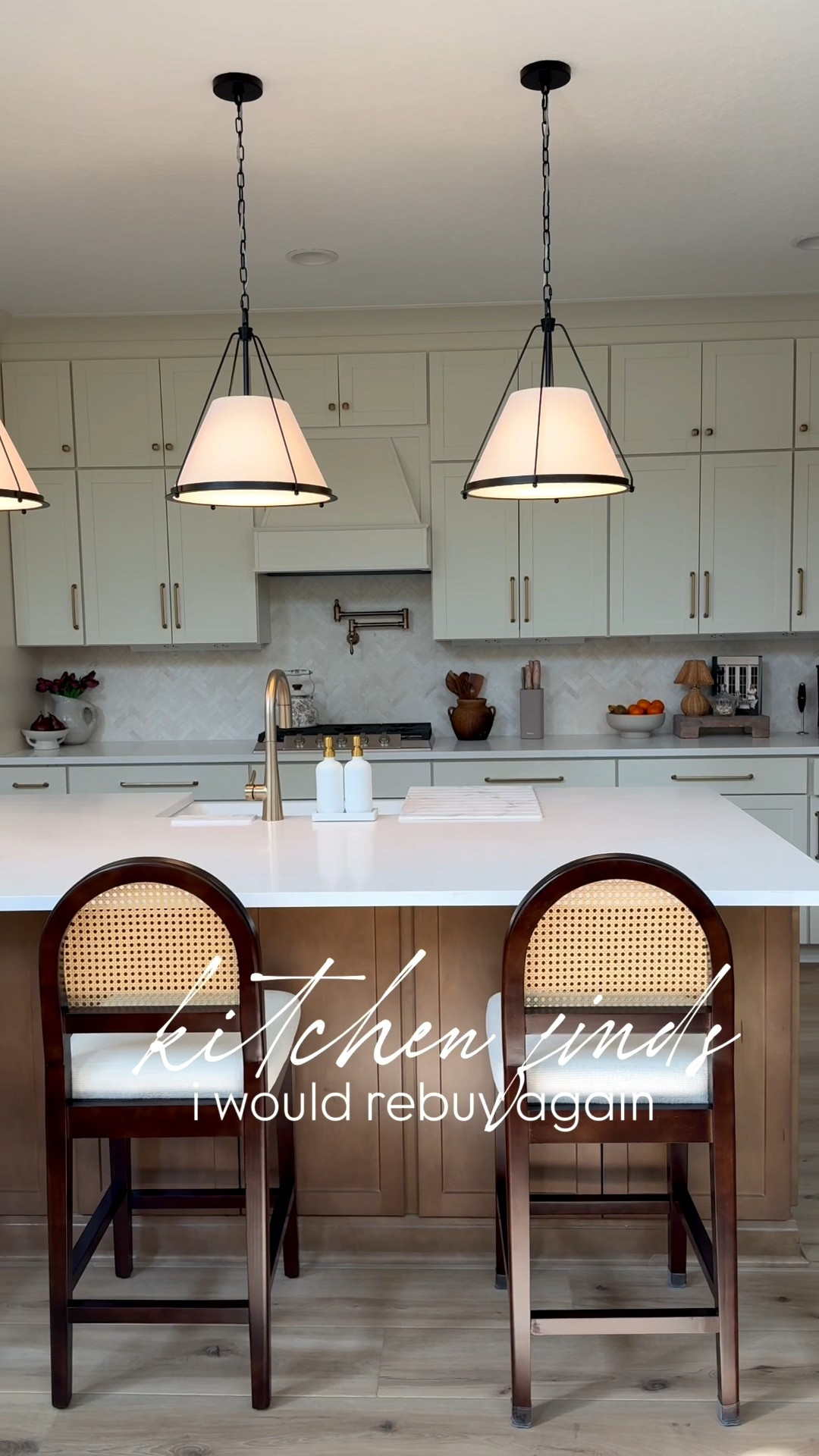Kitchen finds I would rebuy again 👏🏽 sharing my top picks as of lately! 

Amazon kitchen finds, kitchen decor, kitchen pendants, kitchen bar stools, designer inspired home finds