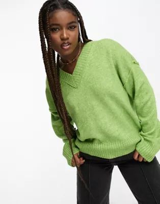 ASOS DESIGN chunky v neck sweater in green | ASOS (Global)