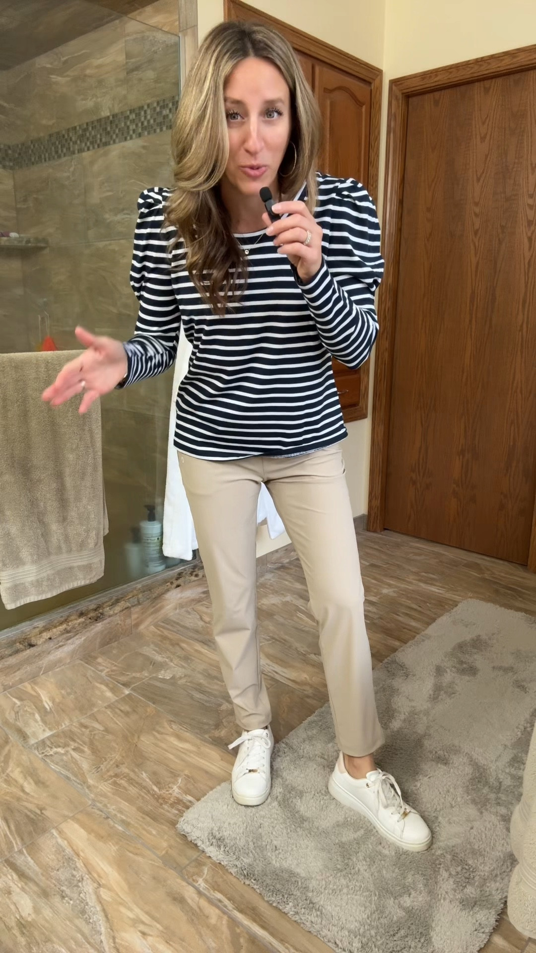 Activewear meets workwear ✨ These pants are that girl — comfy enough to work out in, polished enough to work in. I own 4 colors for a reason 😭👖 Soo good!👏🏼 #workwear #activewear #womenspants #athleisurewear #comfypants 

#LTKFindsUnder50 #LTKActive #LTKootd