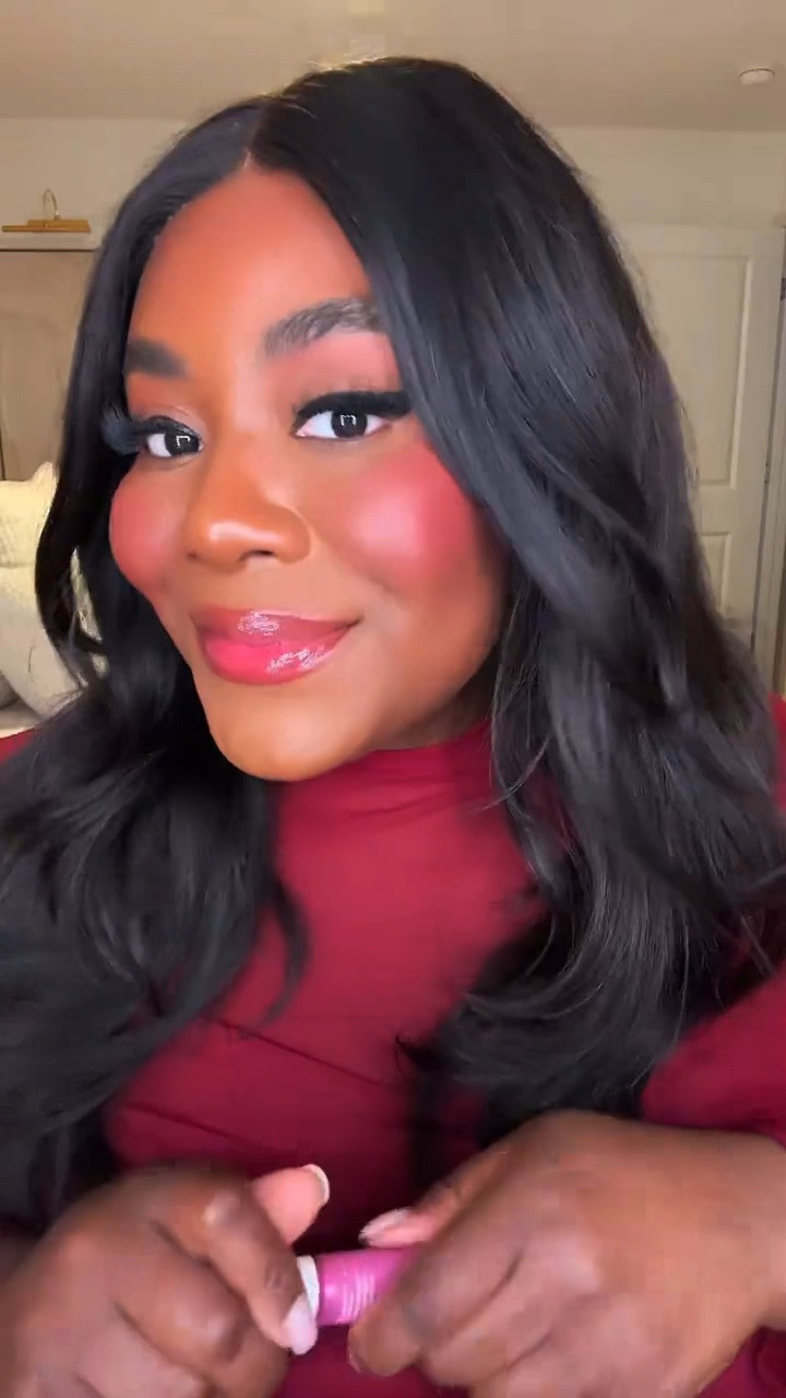 could this be the best tinted lip balm on the market? I think so — the finish feel on the lips are 10/10!


#LTKSaleAlert #LTKBeauty