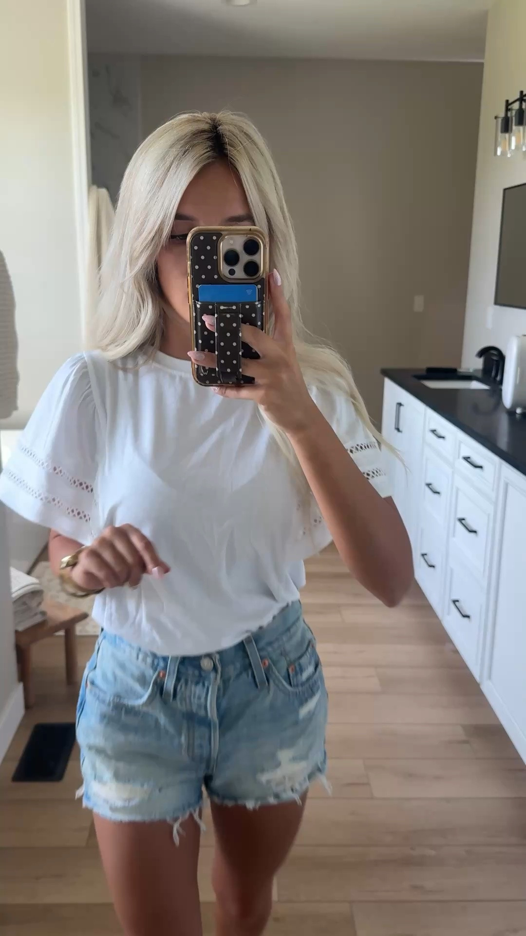 Love this white tee 🤍

#LTKootd #LTKPetite #LTKU