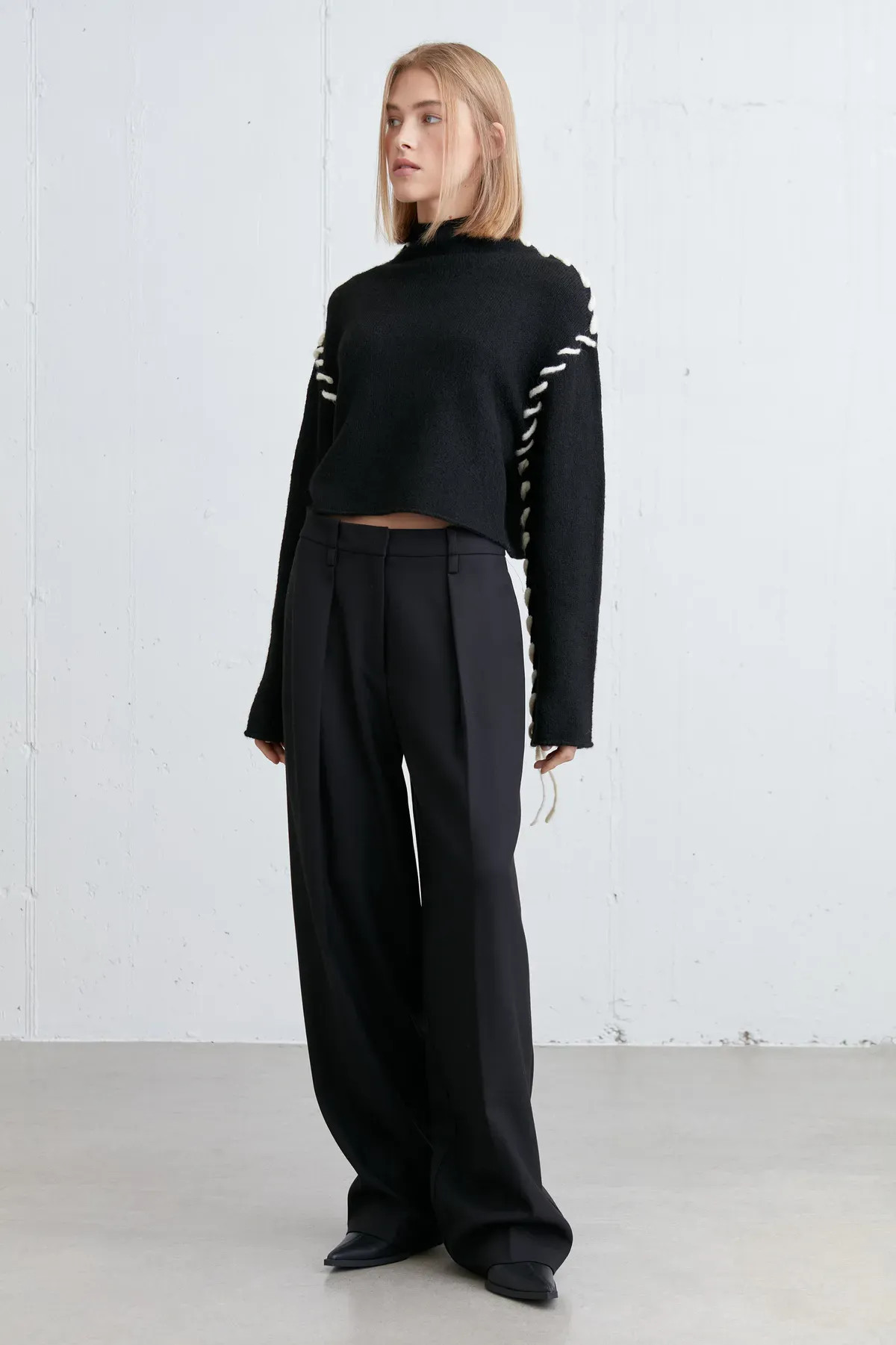 STITCH DETAIL TURTLENECK SWEATER | OAK + FORT