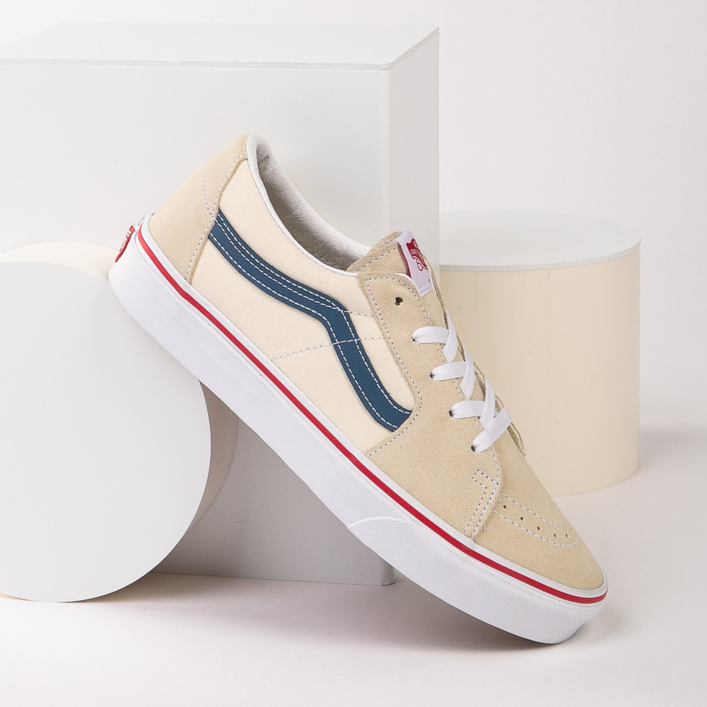Vans Sk8 Low Skate Shoe - Classic White | Journeys