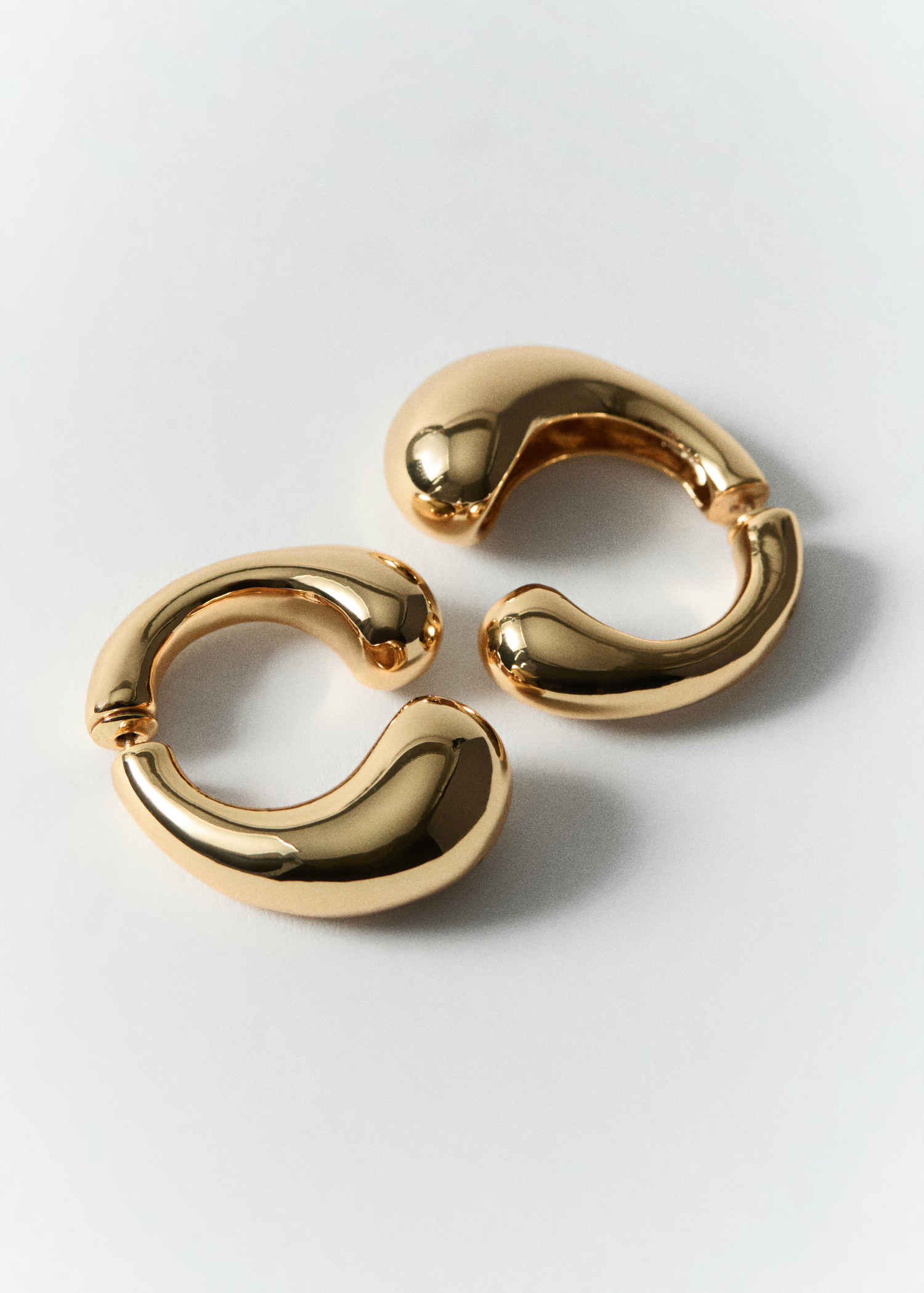 Detachable semi-hoop earring - Women | MANGO USA | Mango (US/MX/AU)