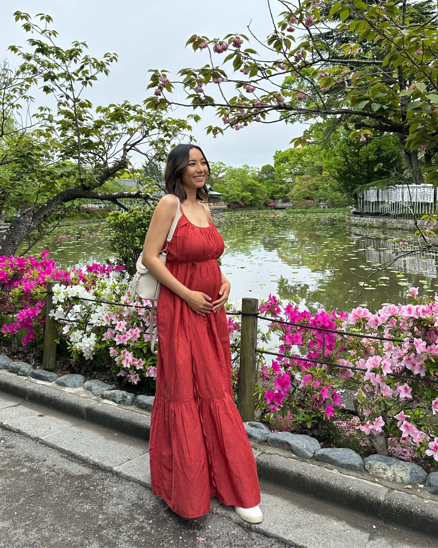 Spring summer dress / bump-friendly dress I wore in Japan

• Nordstrom dress xxs - runs big! 
• Frye sneaker tts, linked similar options from Sam Edelman (recommend sizing half a size for those) 



#LTKbump #LTKtravel