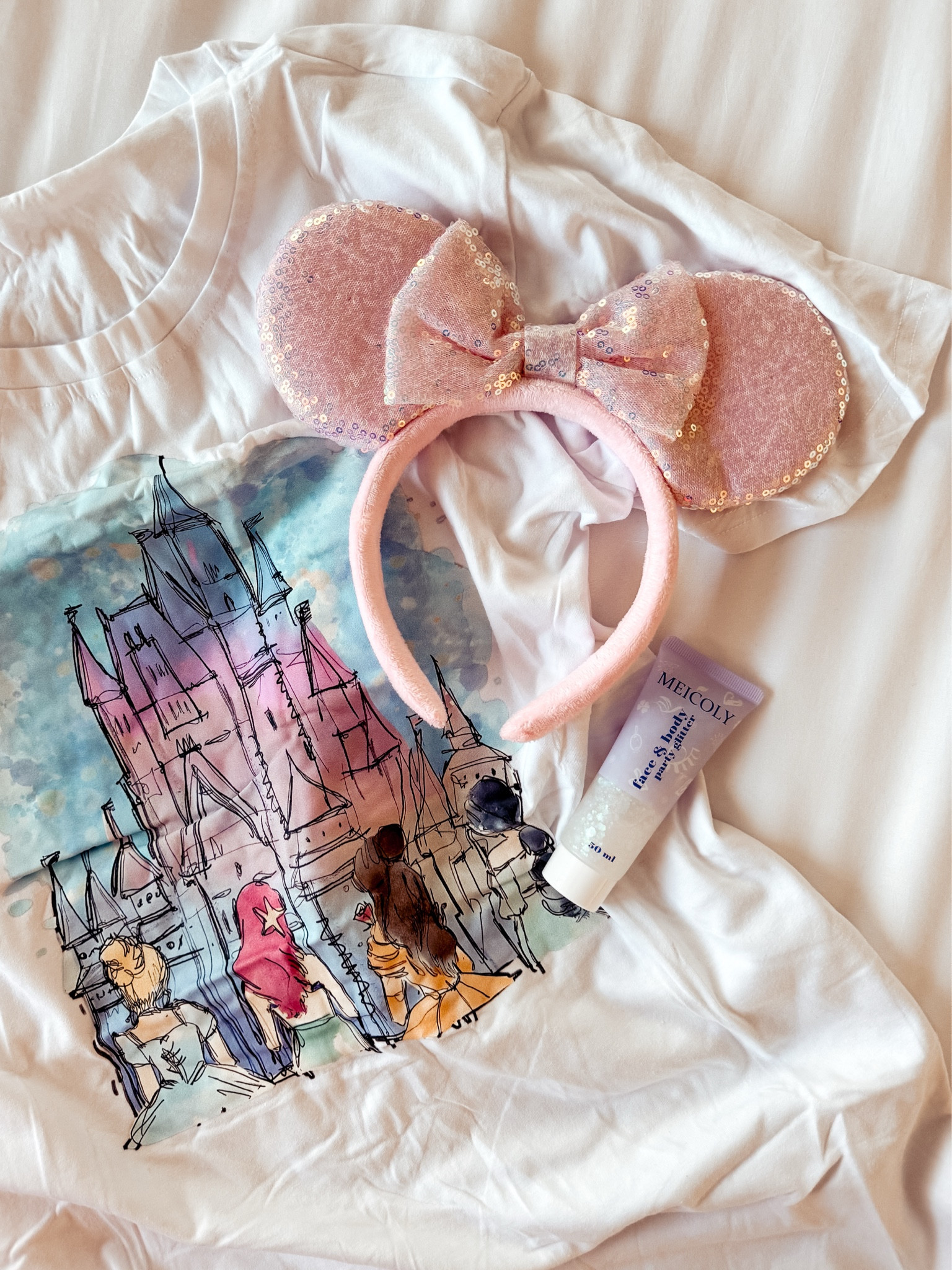 { disneyland outfit ❥

Pink Mouse Ears . Disneyland Castle Princess T-Shirt . Clear White Body Glitter . Cute Disney Outfit . Midsize Disneyland Outfit . Native American Content Creator } 

#LTKMidsize #LTKBeauty #LTKStyleTip