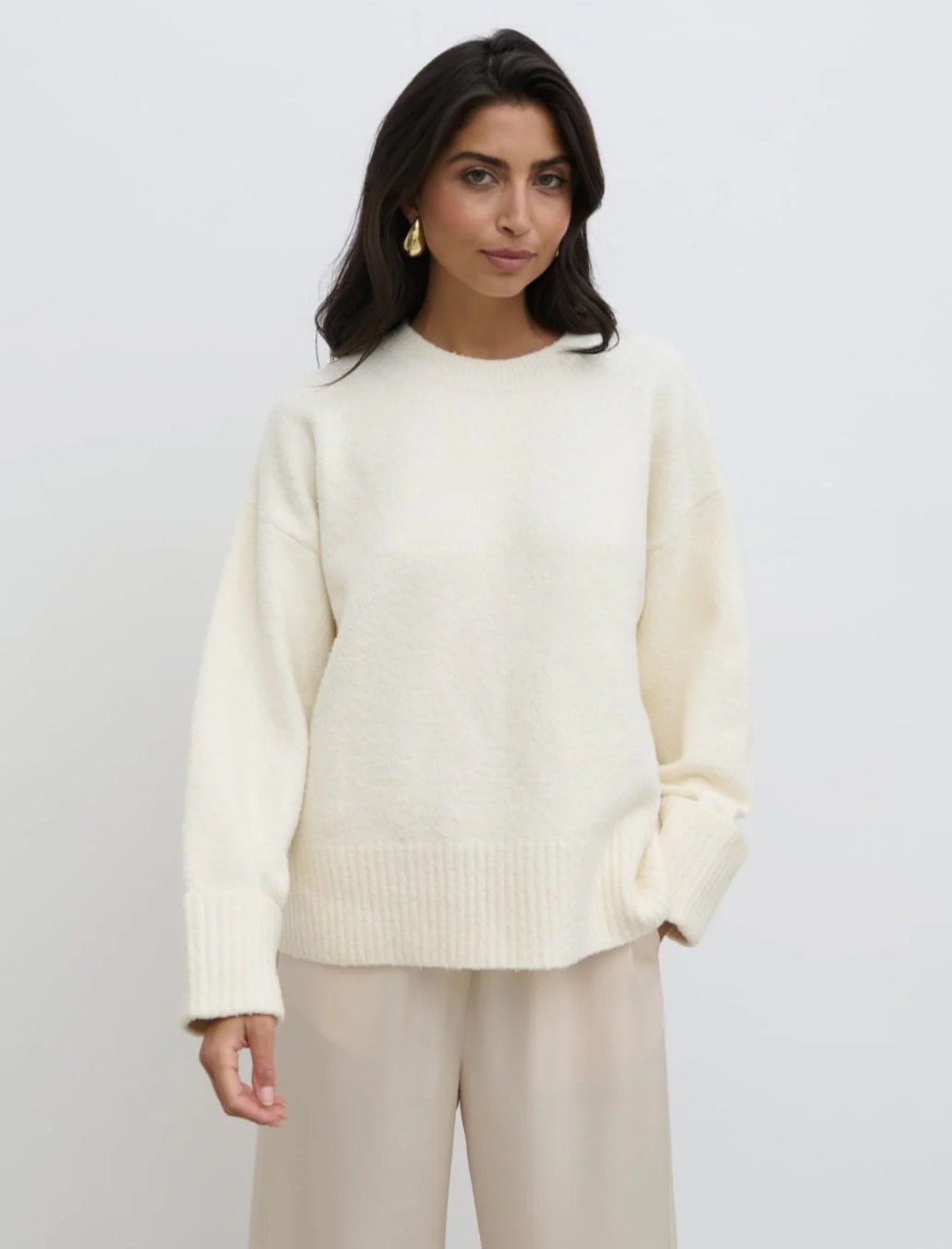 Find of the day: Pretty Lavish Camille oversized jumper 
I wear medium 