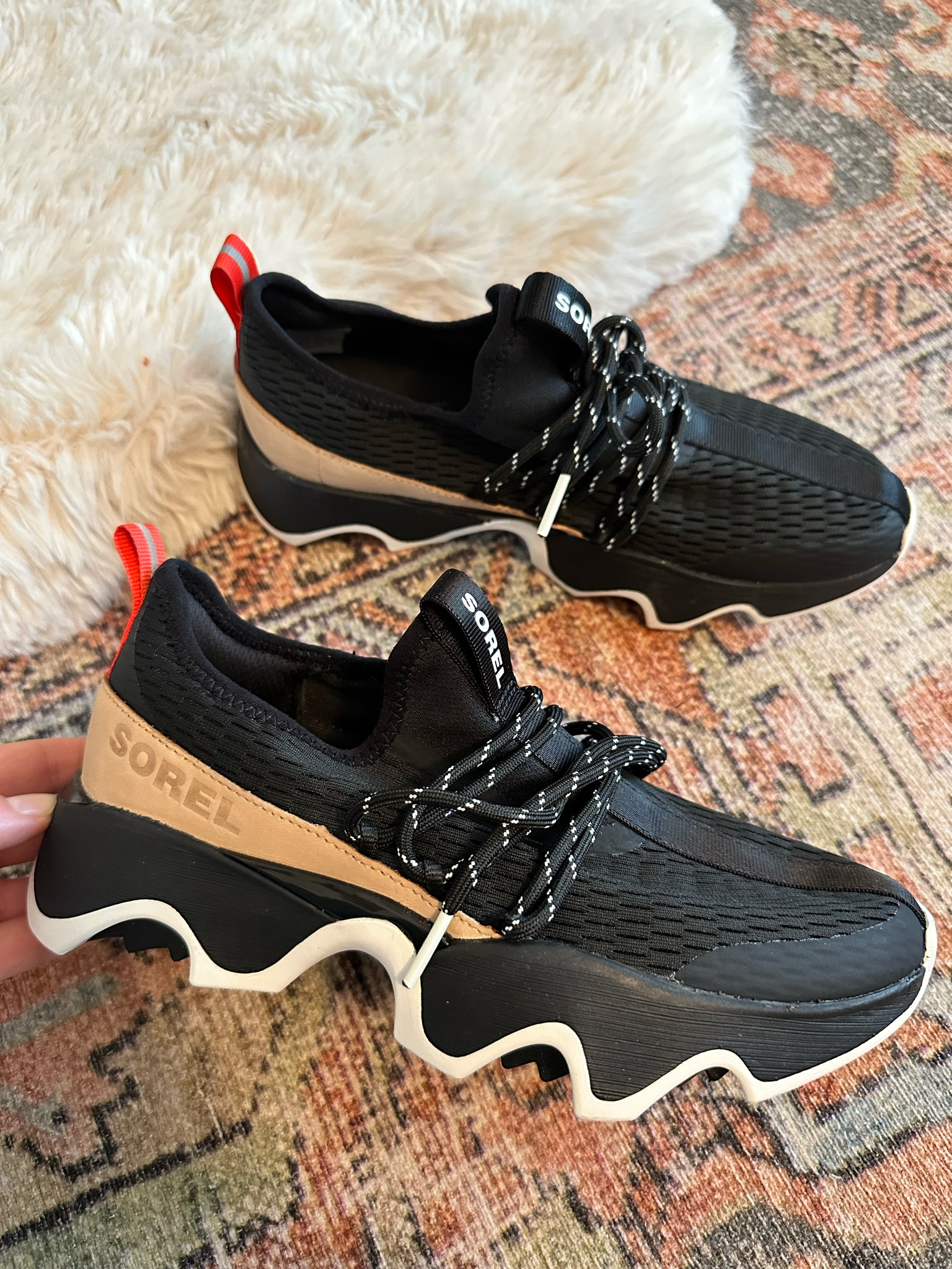 Sorel sneakers kinetic II great walking shoes tennis shoes trendy sneakers back high arch support 

#LTKfit #LTKstyletip #LTKshoecrush