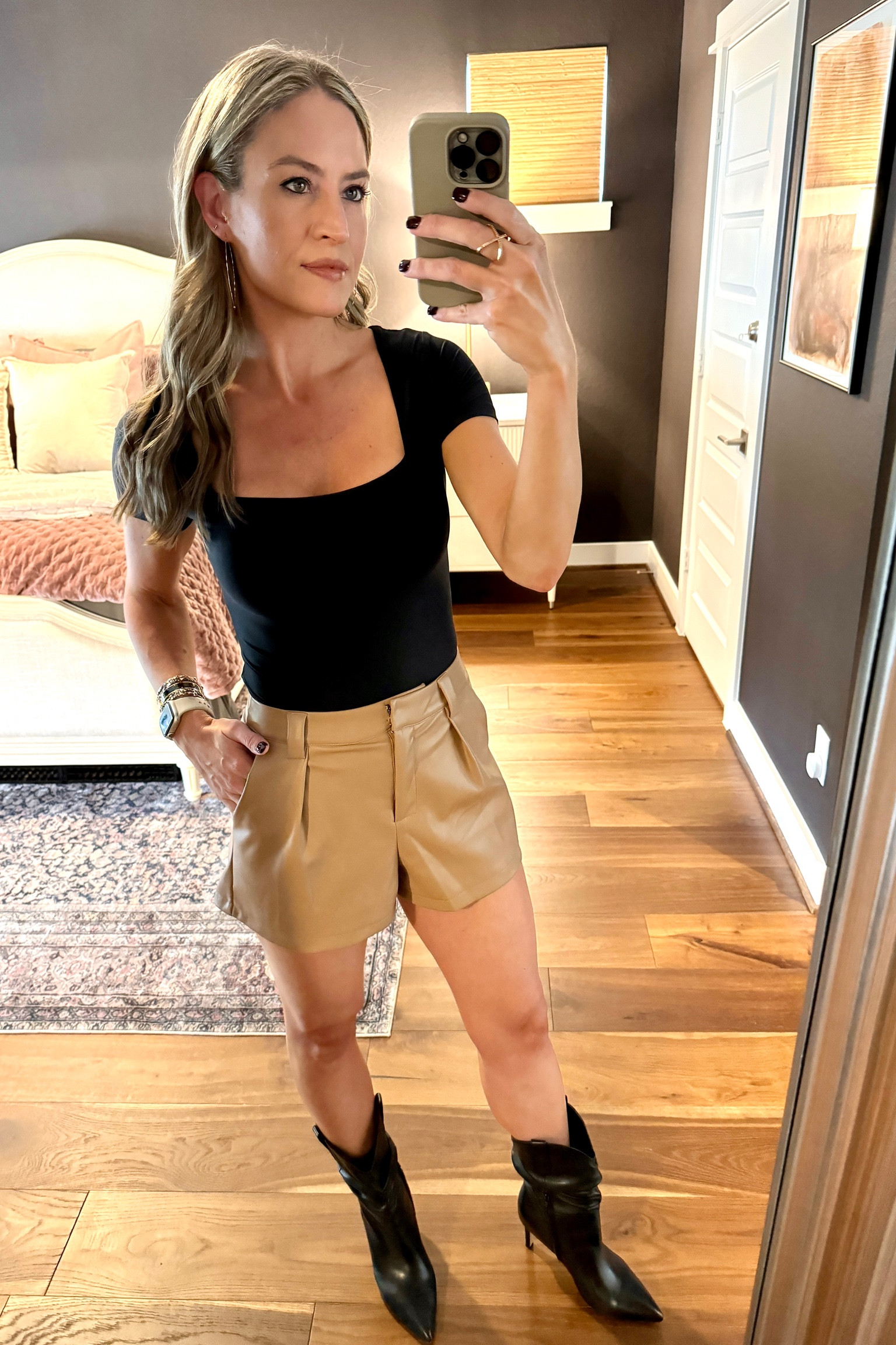 ✨ BACK IN STOCK ✨ These faux leather shorts are back in stock and on sale for 35% off using code DEC35. I’ve linked other holiday and winter items at Vici as well. 

#everypiecefits

Vegan leather
Winter outfit 
Fall outfit 
Leather shorts
Faux fur jacket 
Boots
Booties

#LTKSaleAlert #LTKootd #LTKSeasonal