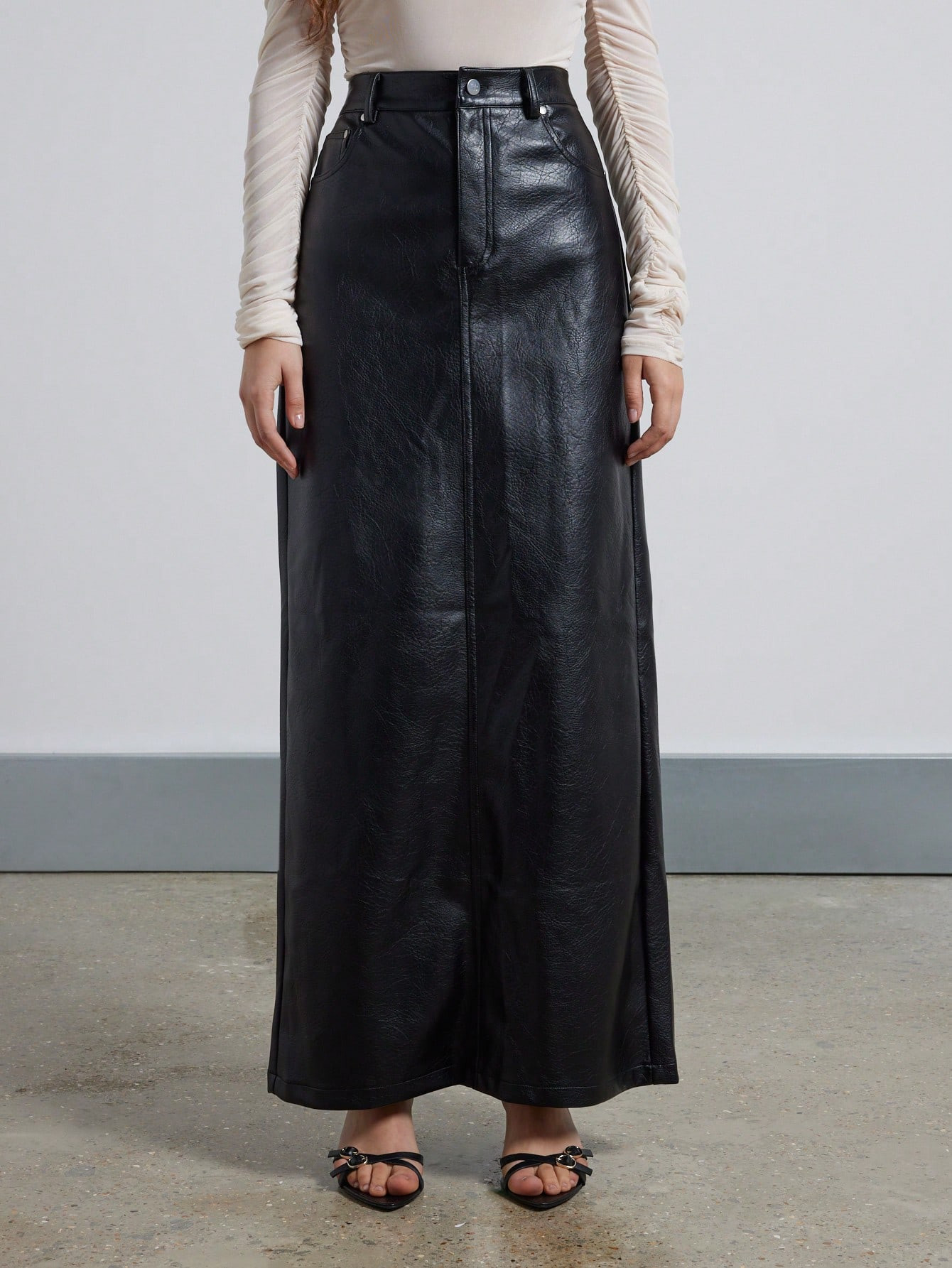 AiiRZ Faux Leather Slit Back Hem Maxi Skirt | SHEIN USA | SHEIN