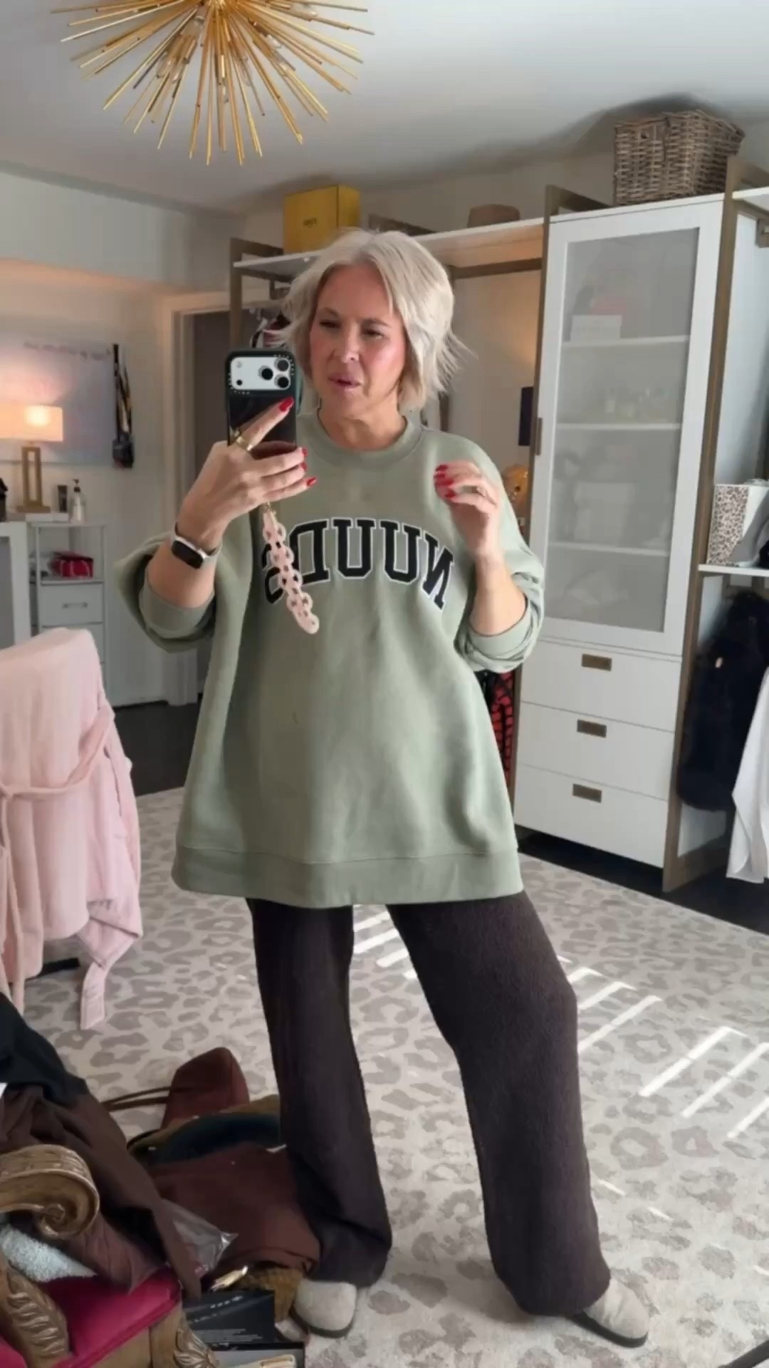 I had to share this with you guys!!
Trendy fashion, holiday fashion, oversized sweater, chic sweatshirt

#LTKHoliday #LTKGiftGuide #LTKdayinmylife