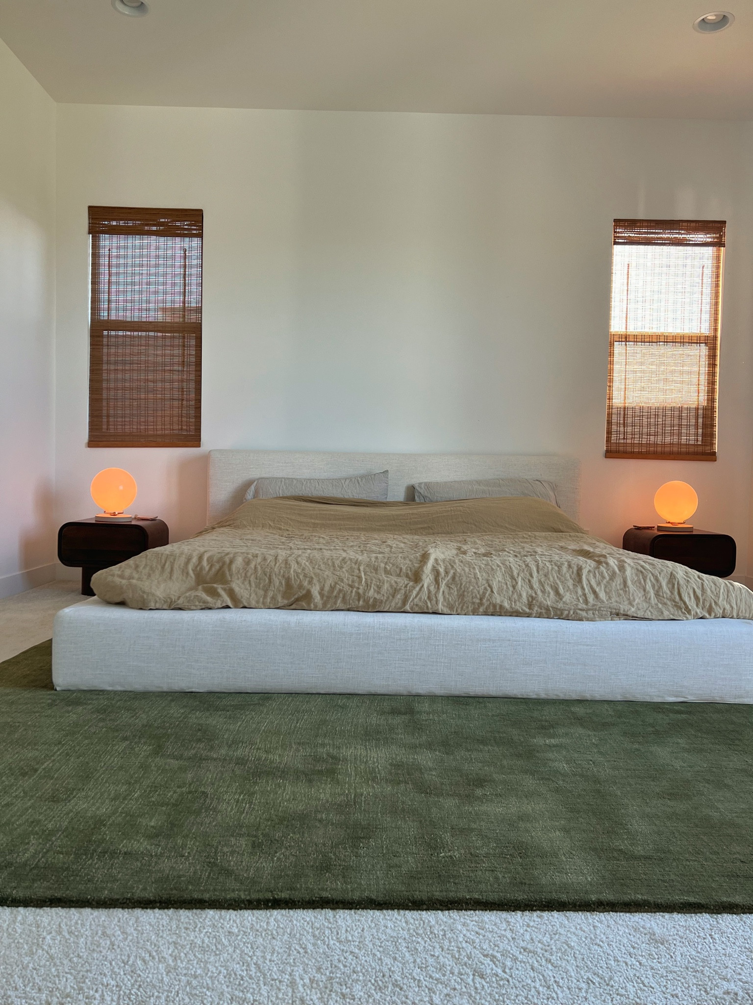 Cozy neutral minimalist primary bedroom decor 

#LTKhome